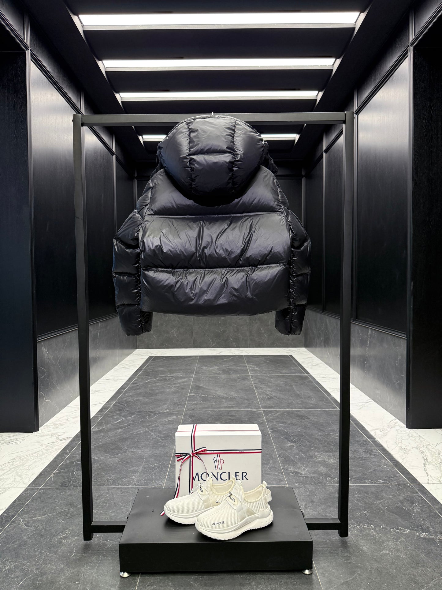 MONC EREA JACKET