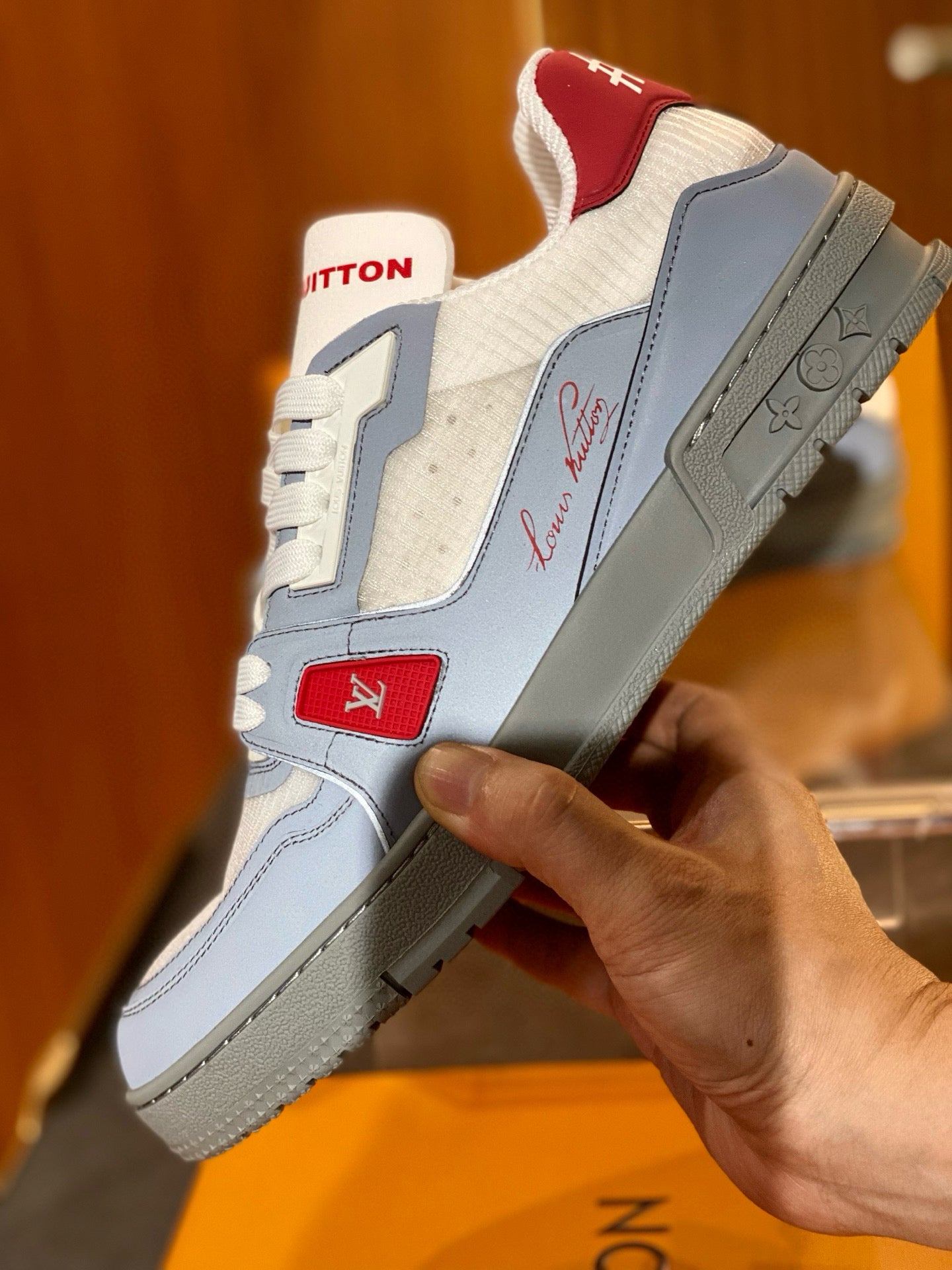 LOU TRAINERS