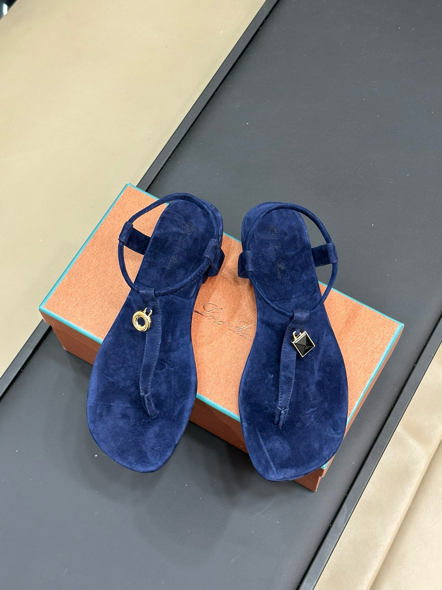 LORO P SANDALS