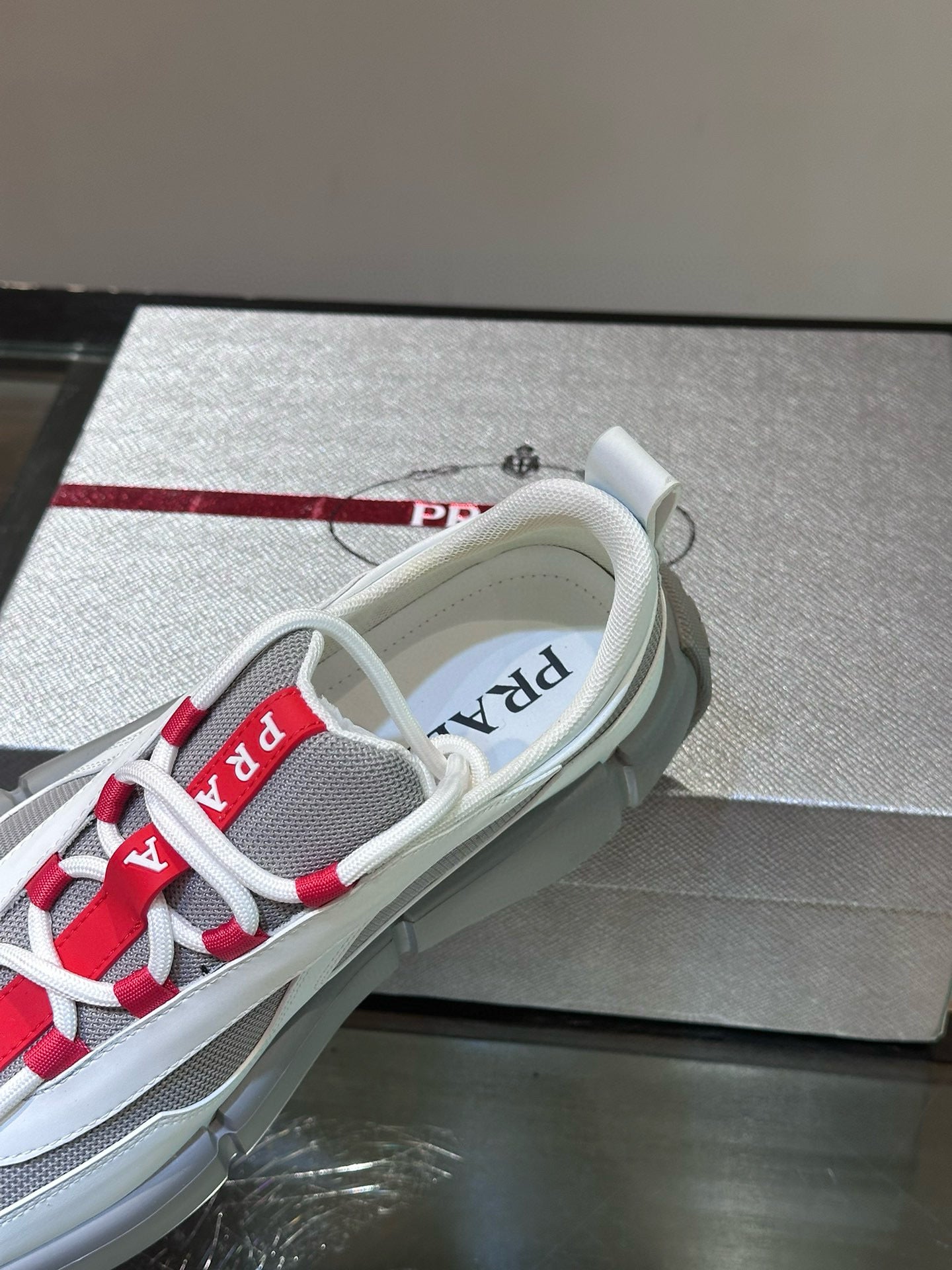 PD SNEAKERS