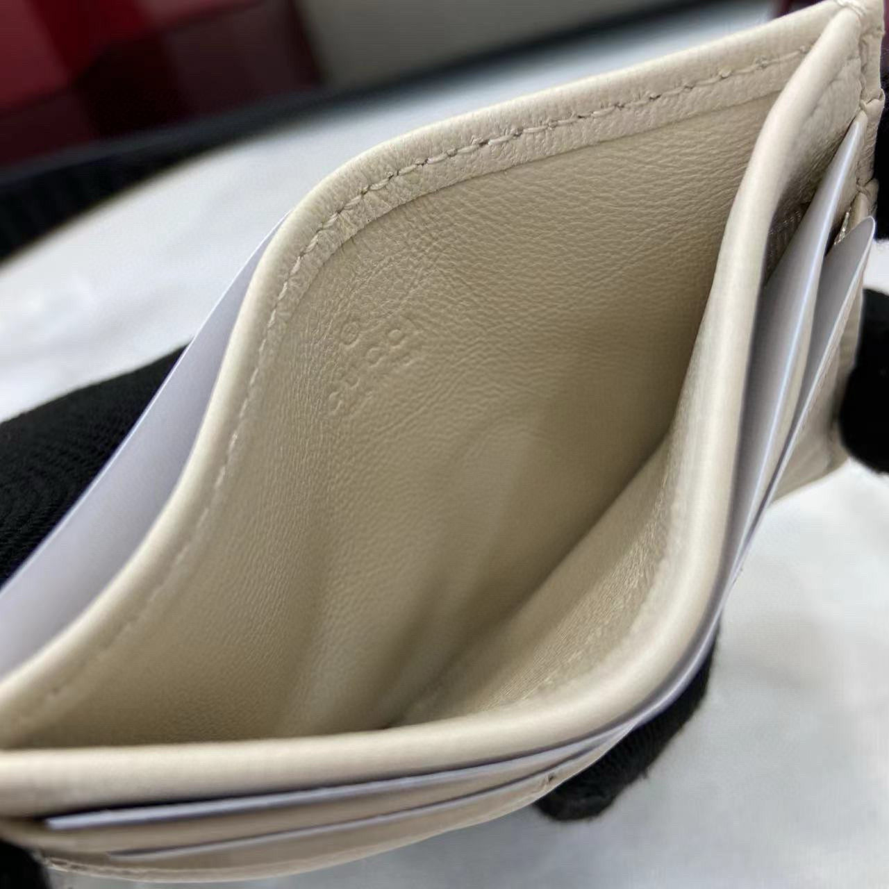 GG CARD HOLDER