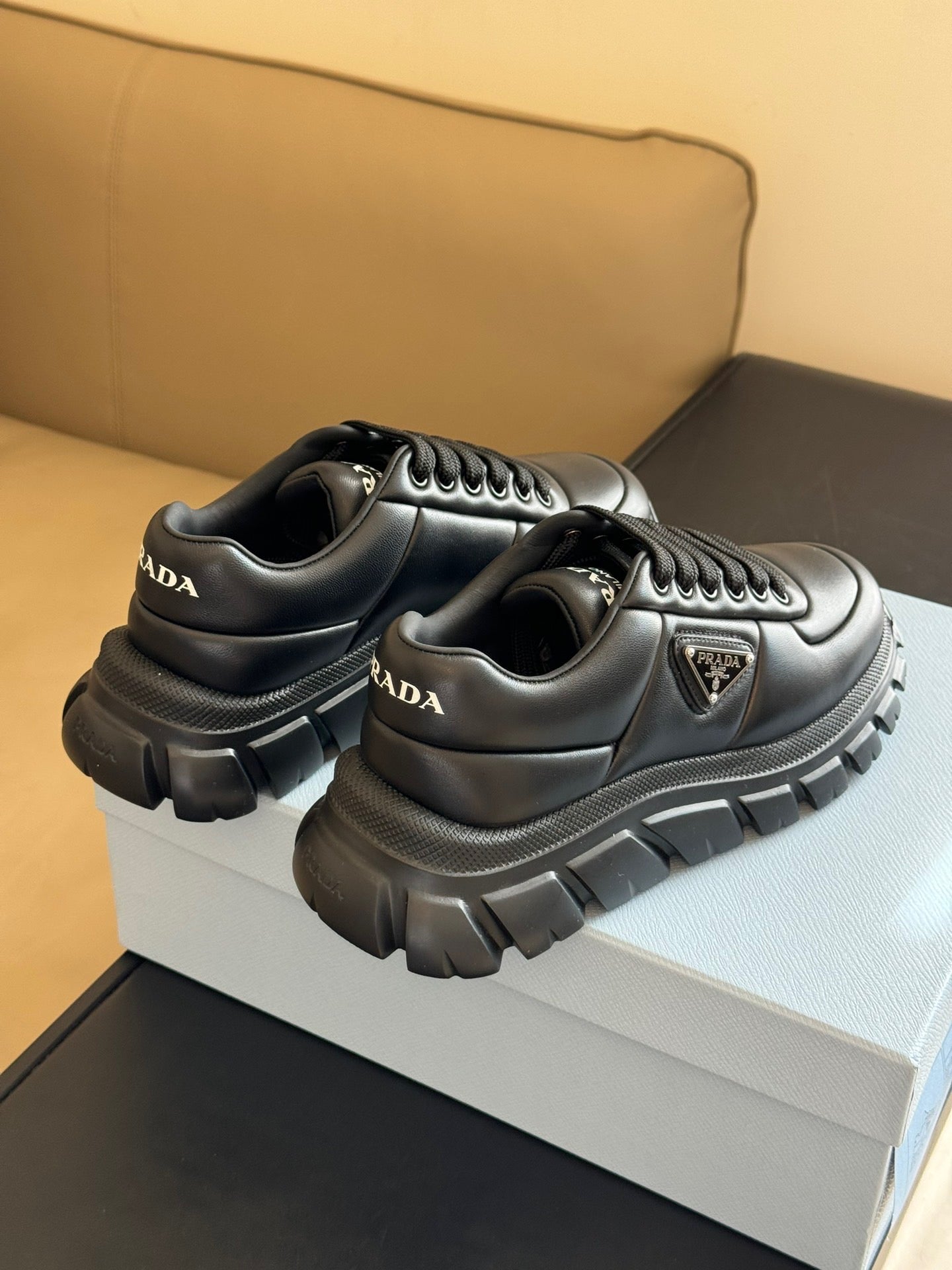 PD SNEAKERS