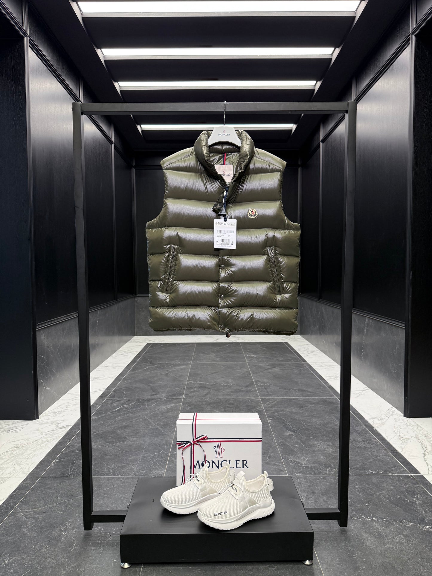 MONC TIBB VEST