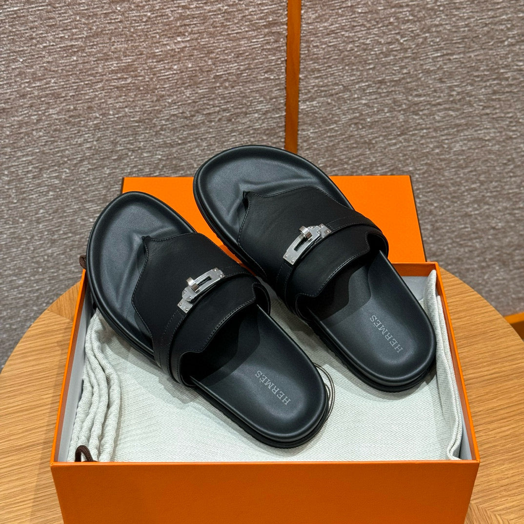 HERM EMPIRE SANDALS