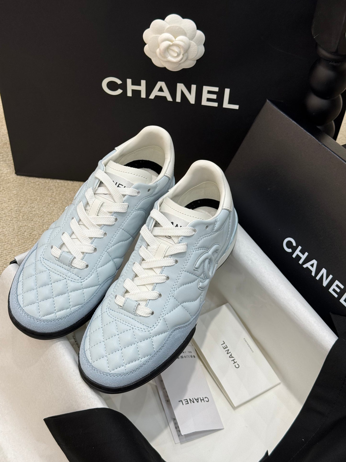 CC SNEAKER