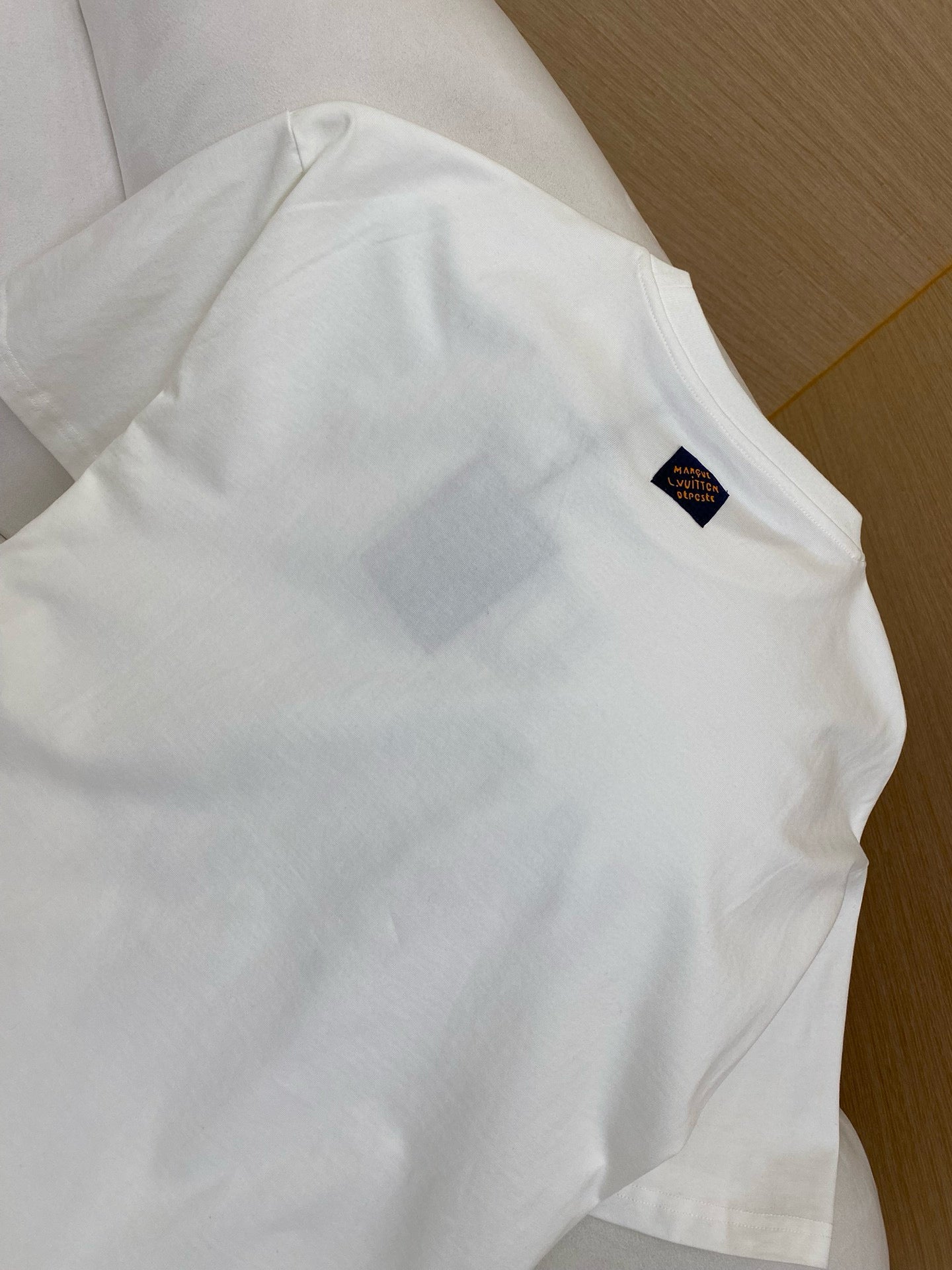 LOU T-SHIRT