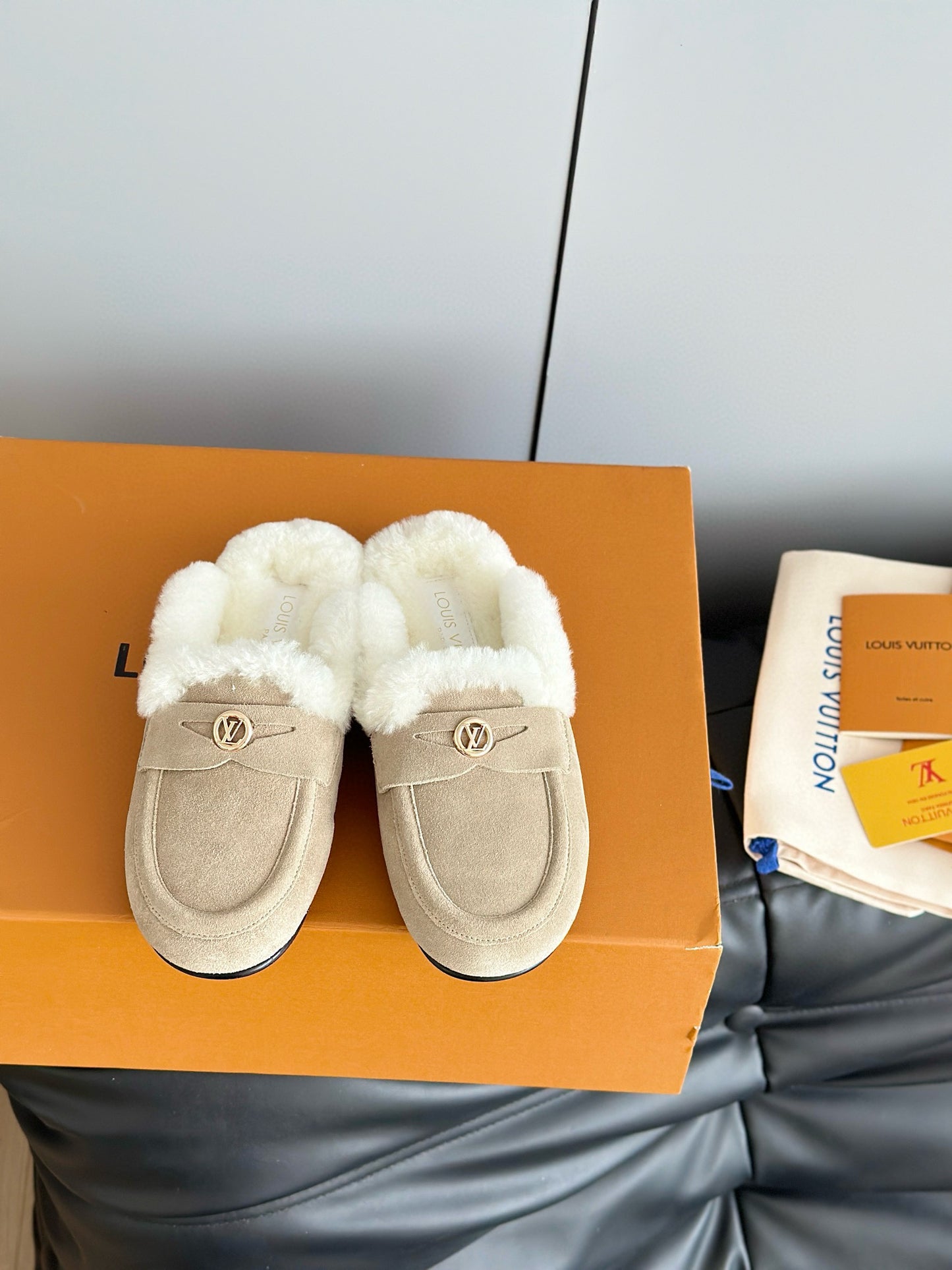 LOU SOHO OPEN BACK LOAFERS