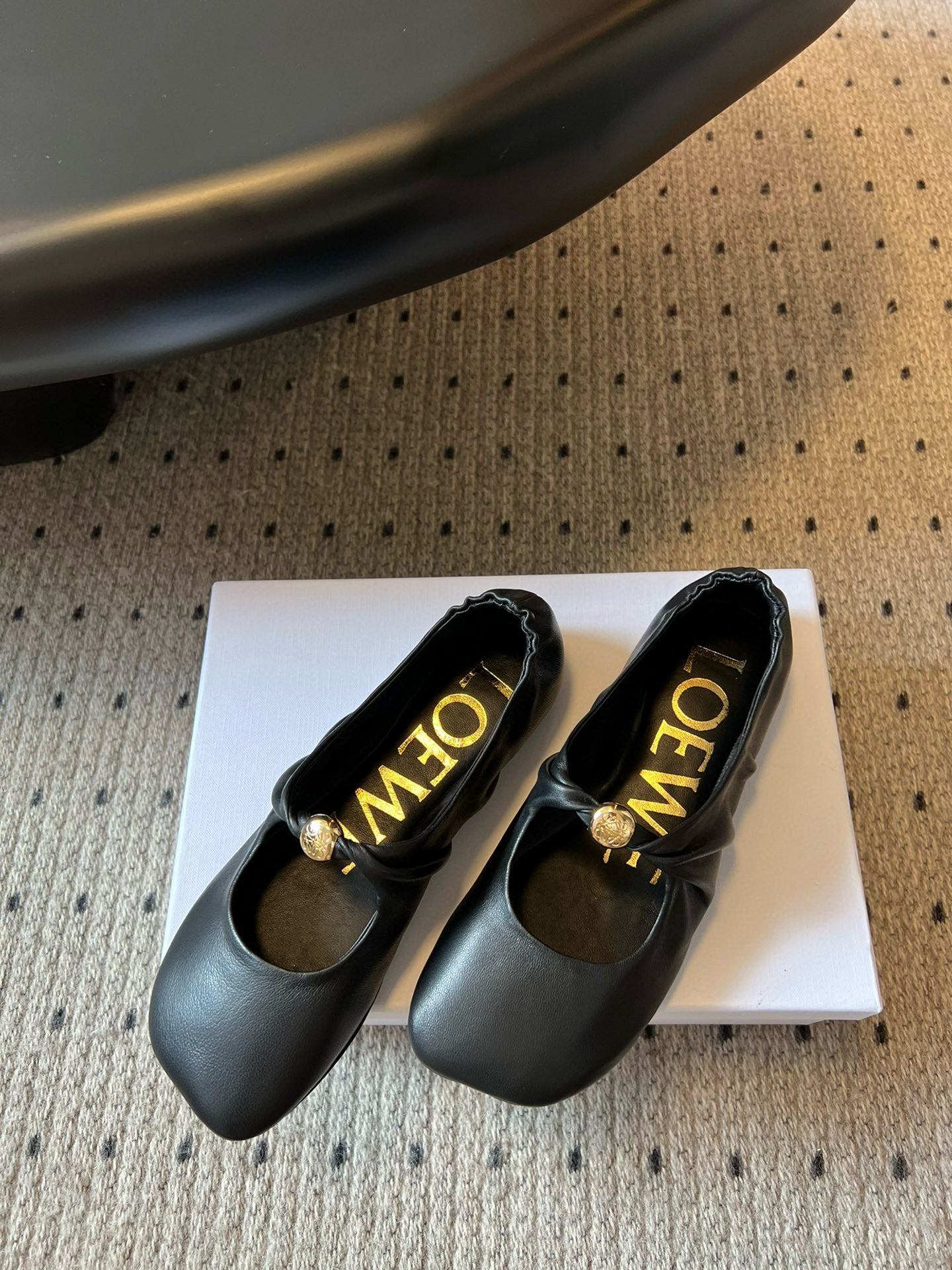 LOEW BALLET PUMPS