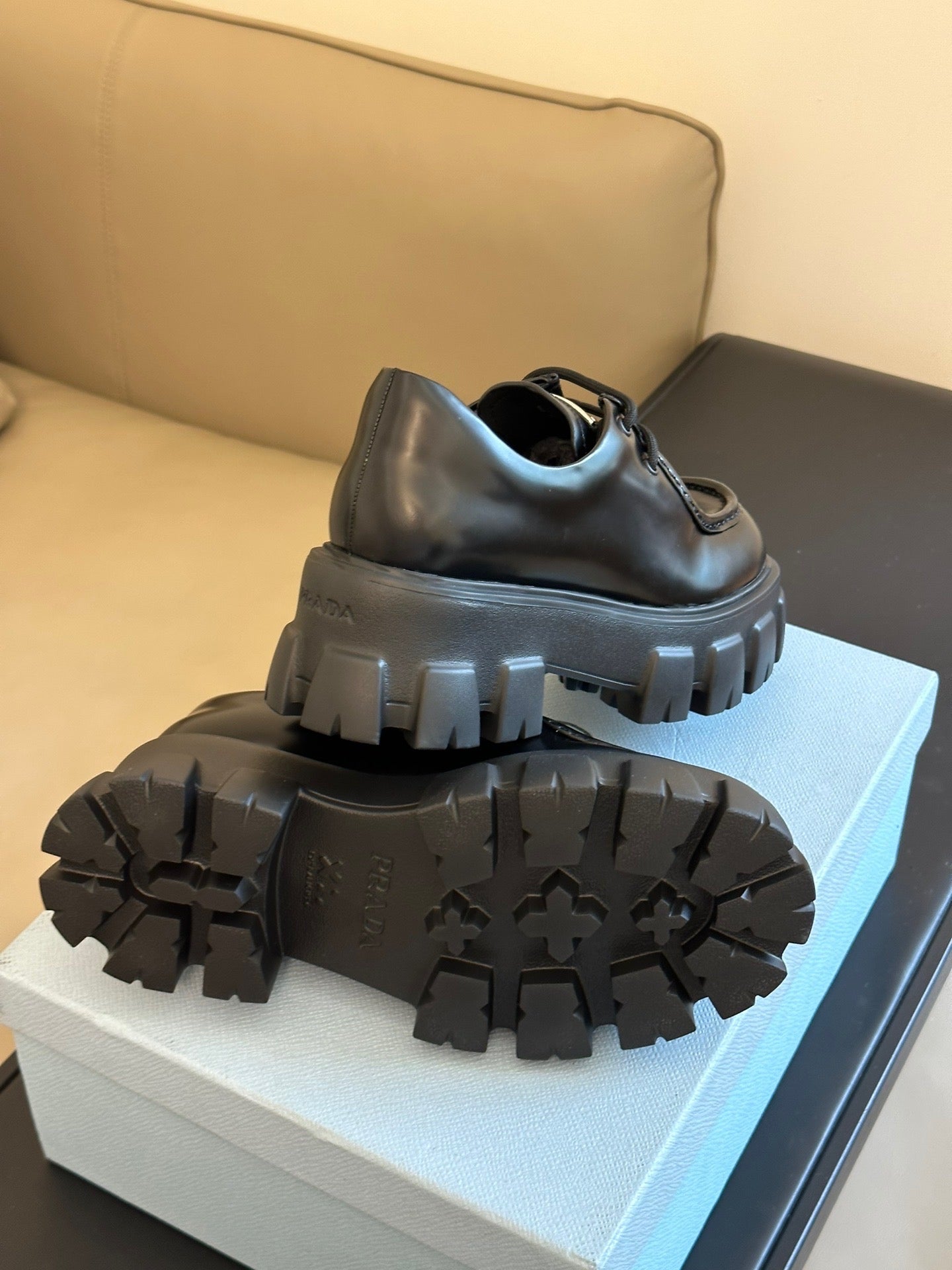 PD LOAFERS