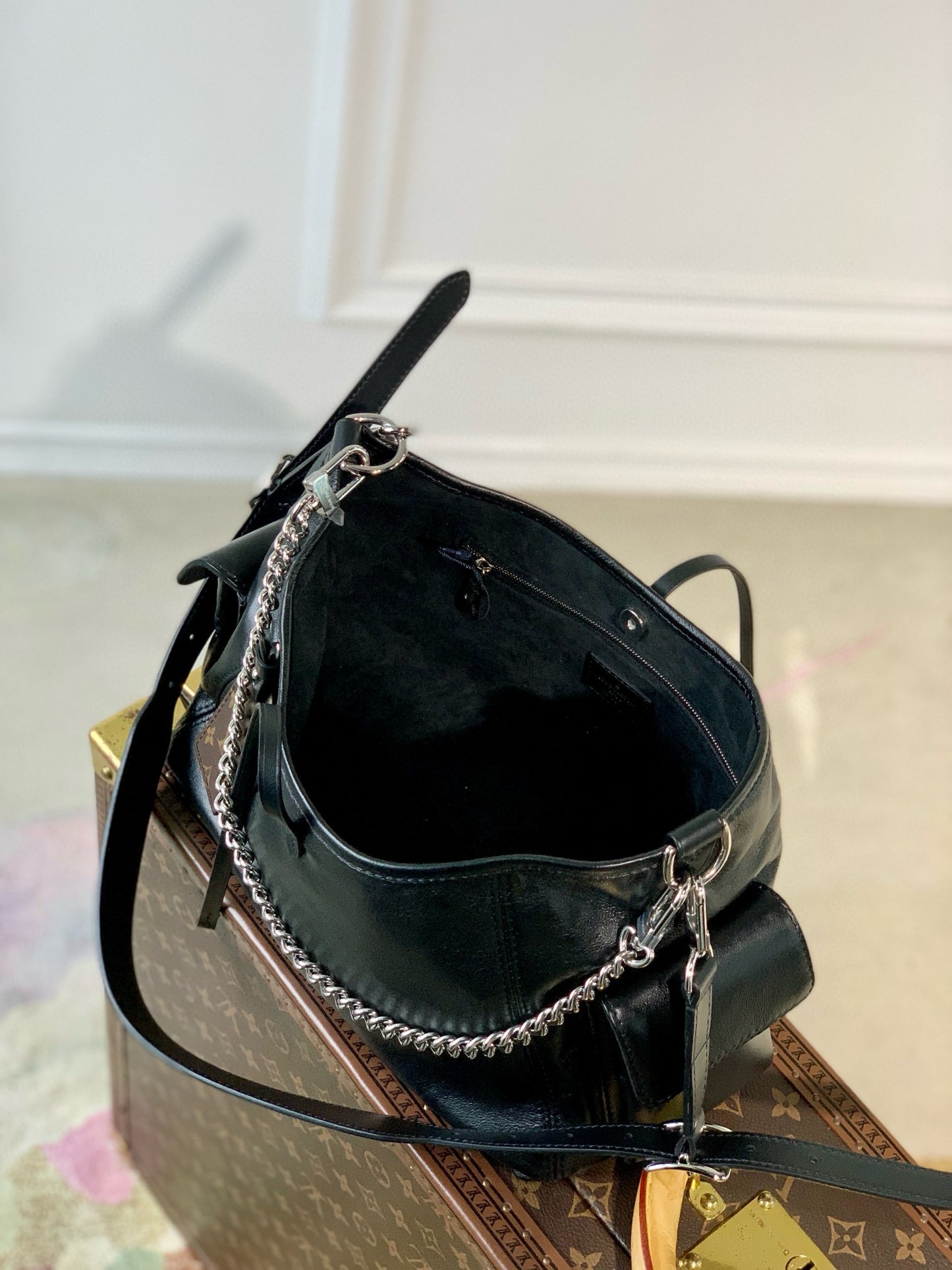 LOU CARRYALL CARGO VIBE PM BAG