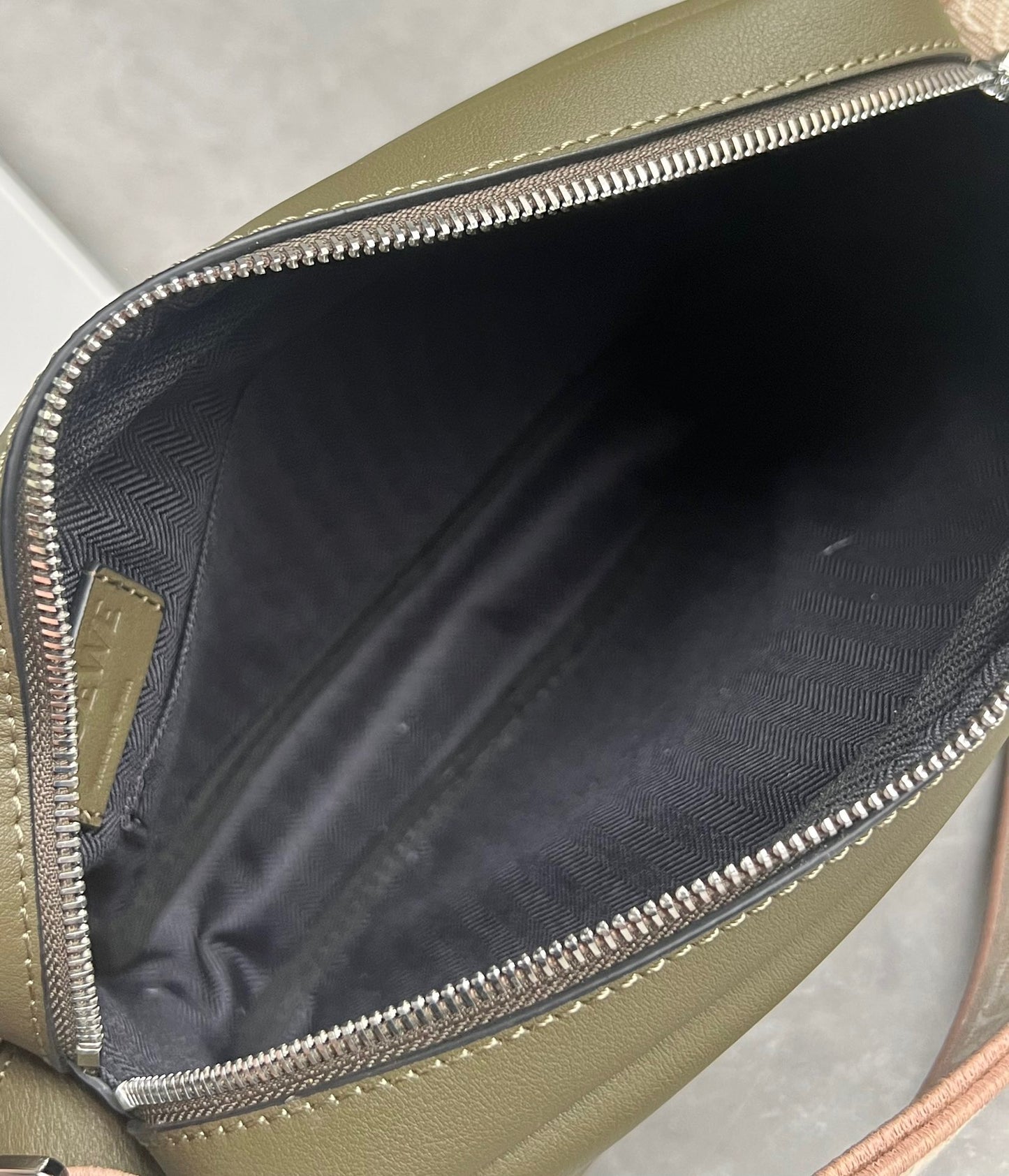LOEW XS MILITARY MESSENGER BAG
