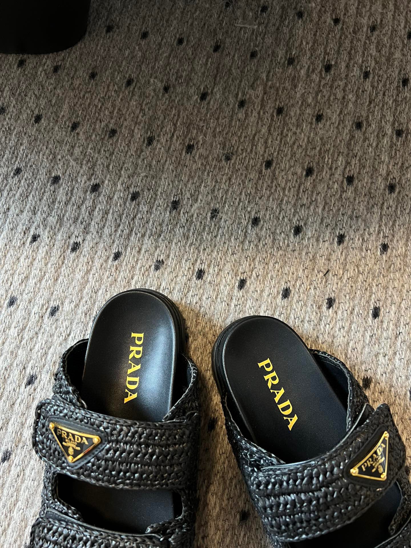 PD SANDALS