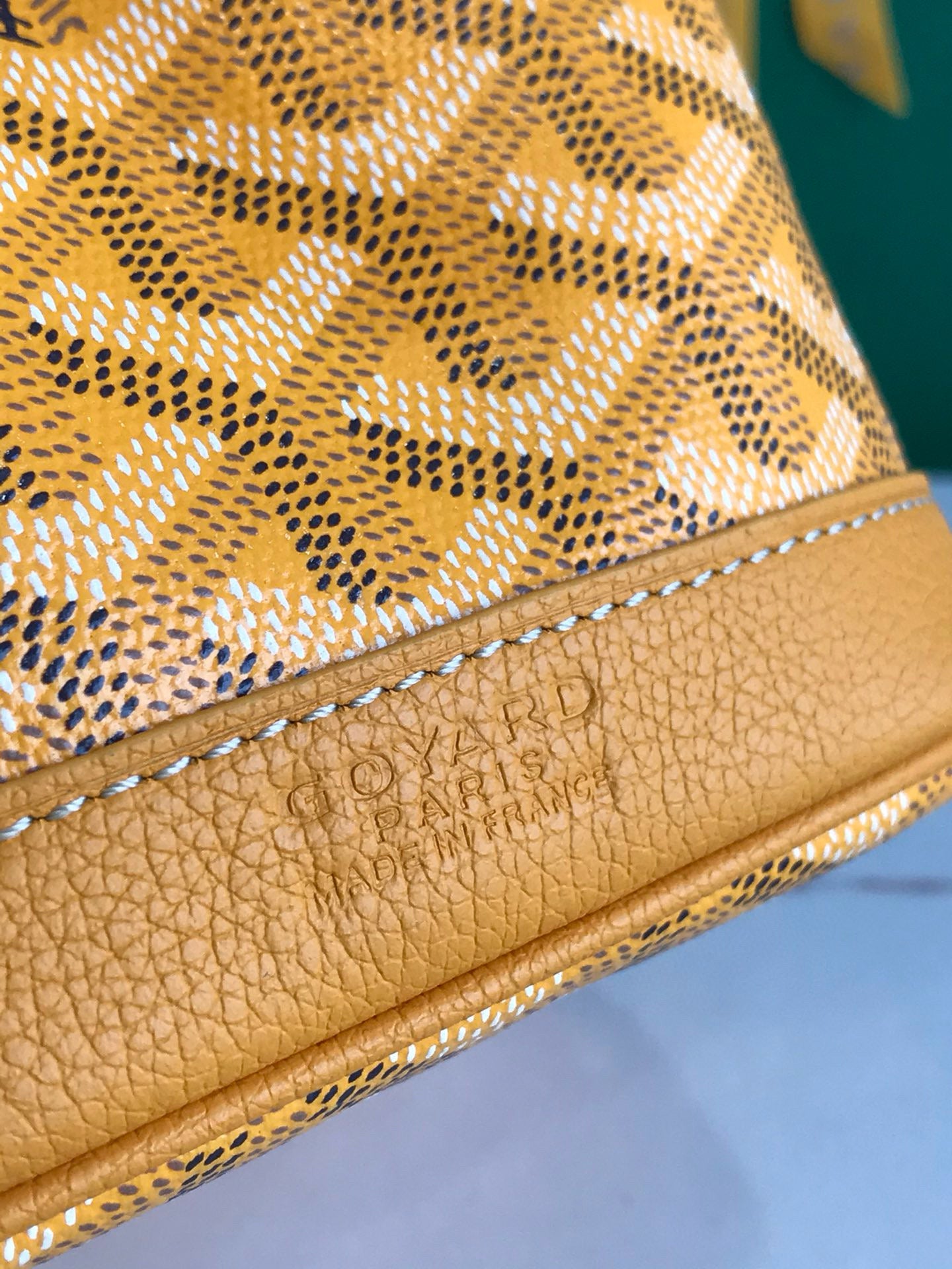 GOYA PETIT FLOT MINI BUCKET BAG