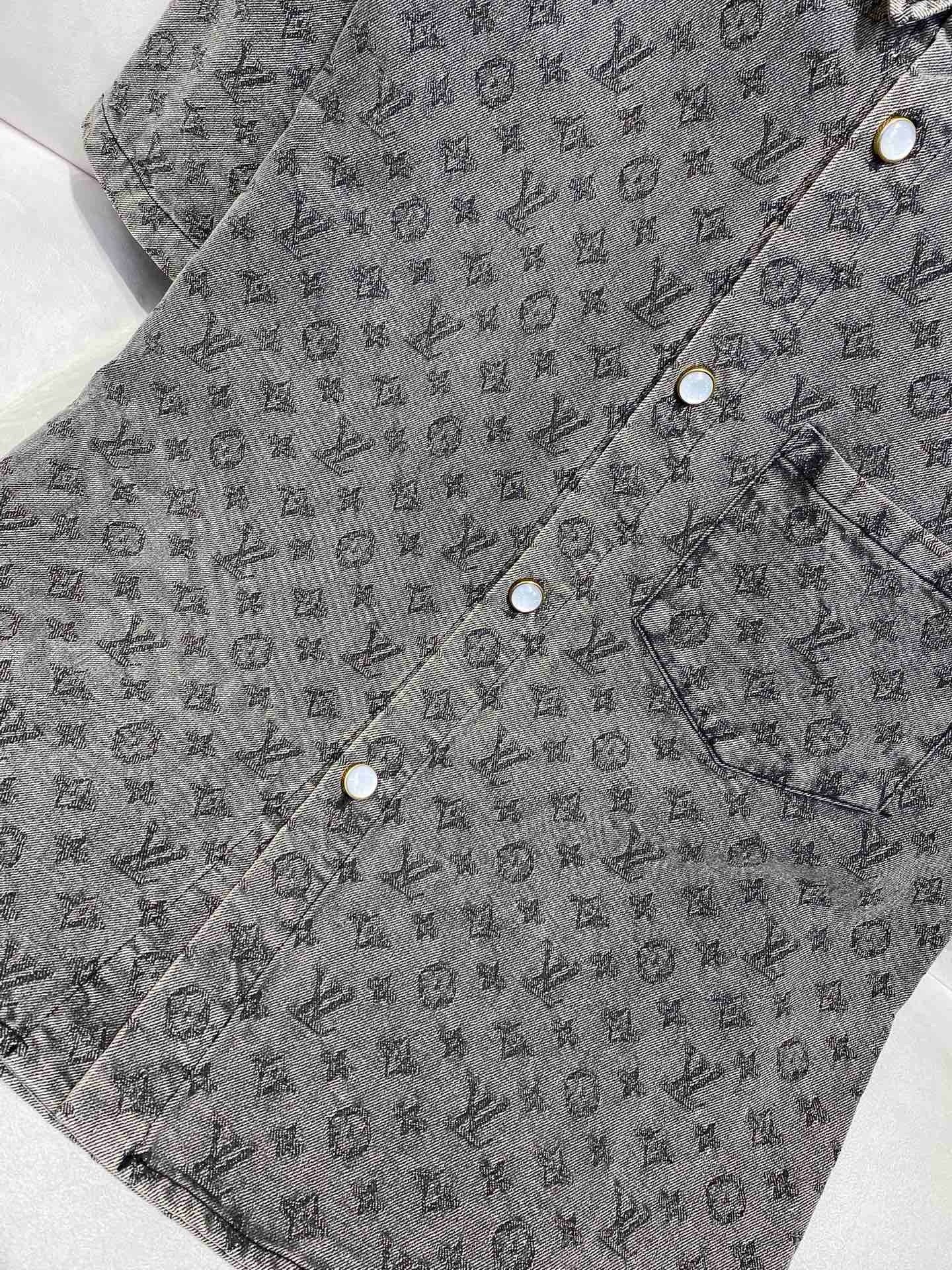 LOU DENIM SHIRT