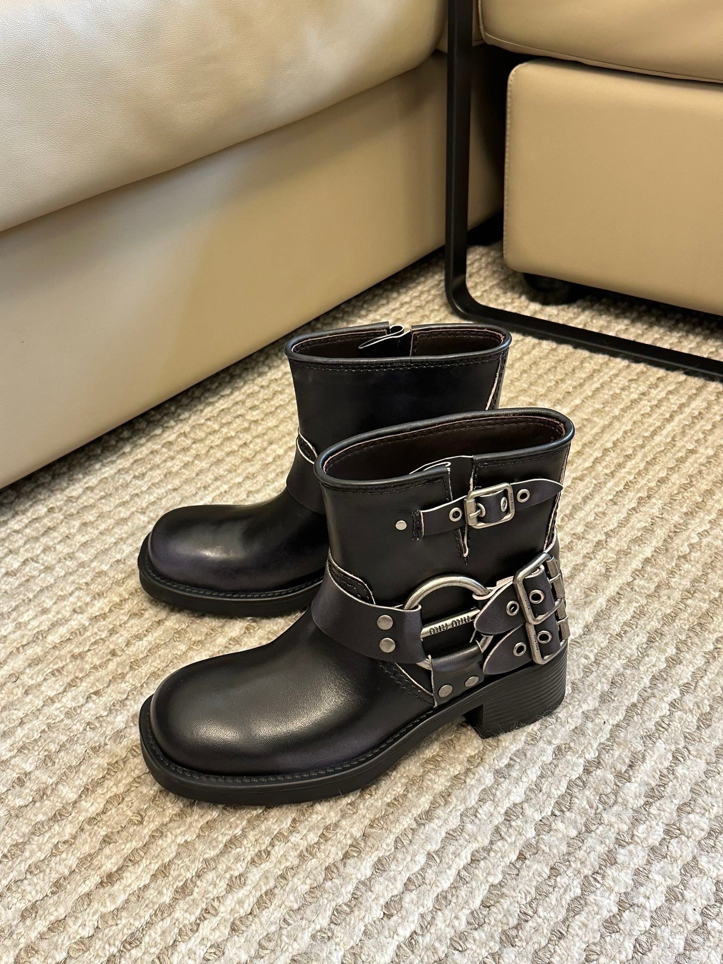 MIU M BOOTS