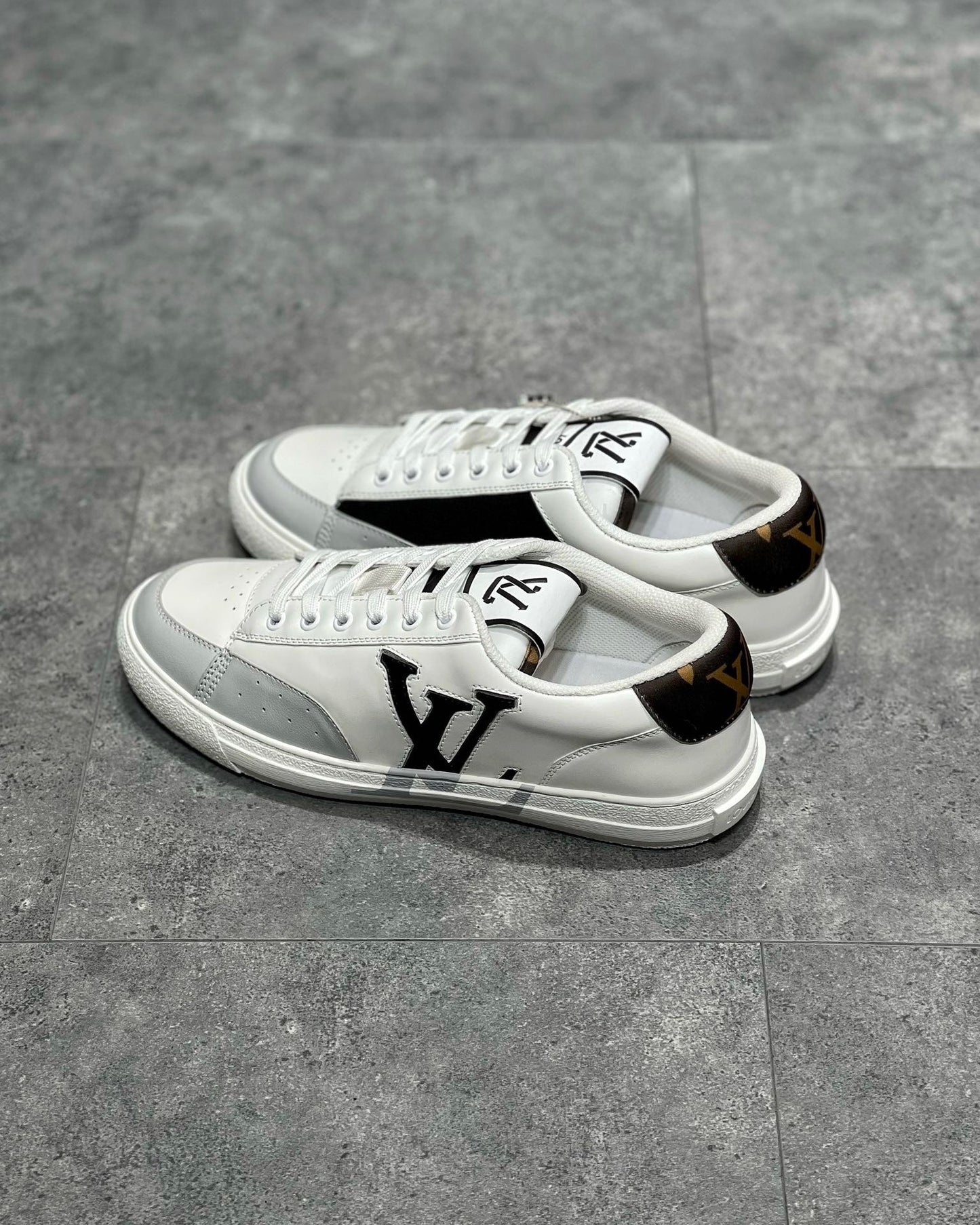 LOU TRAINERS