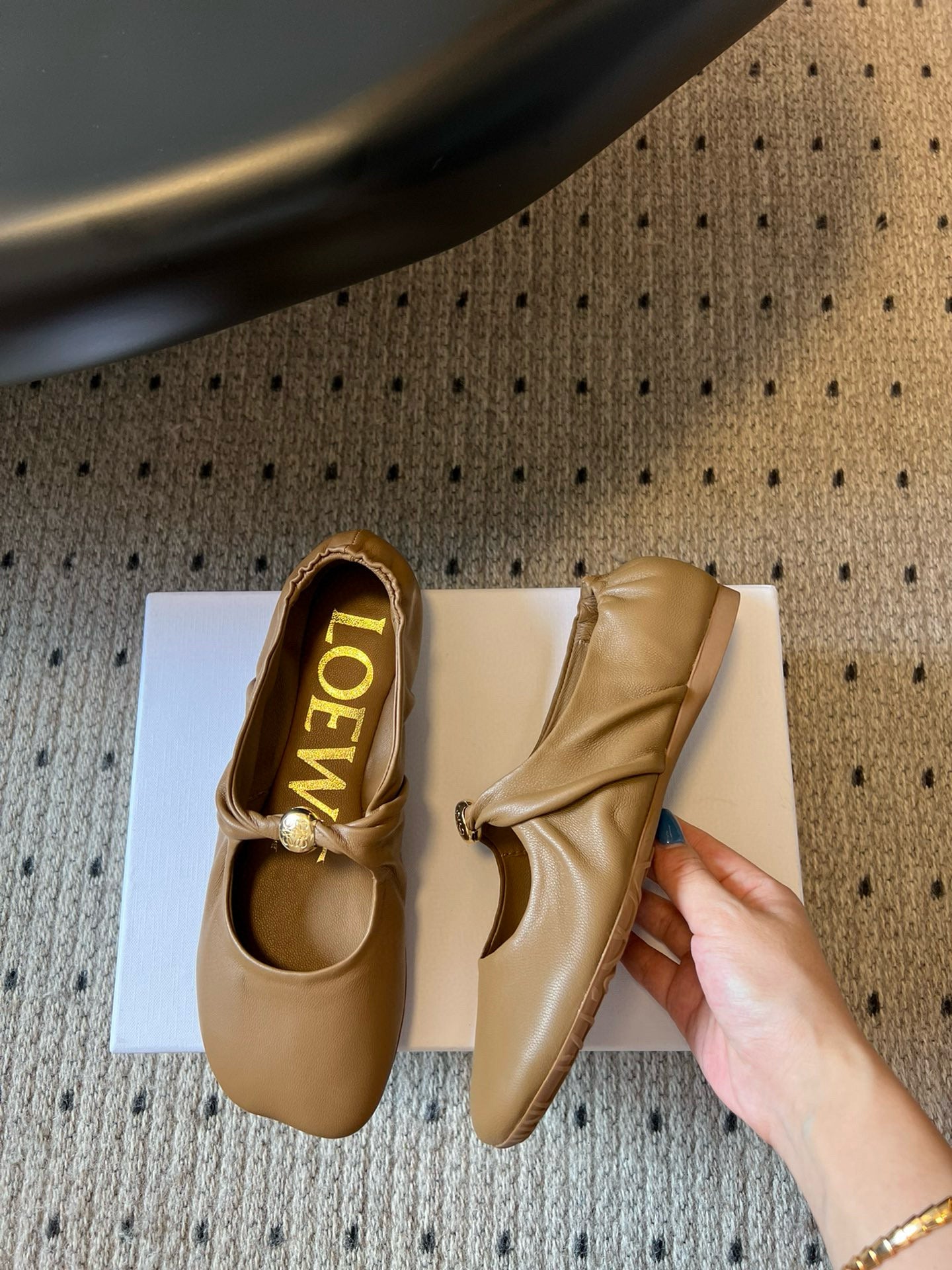 LOEW BALLET PUMPS
