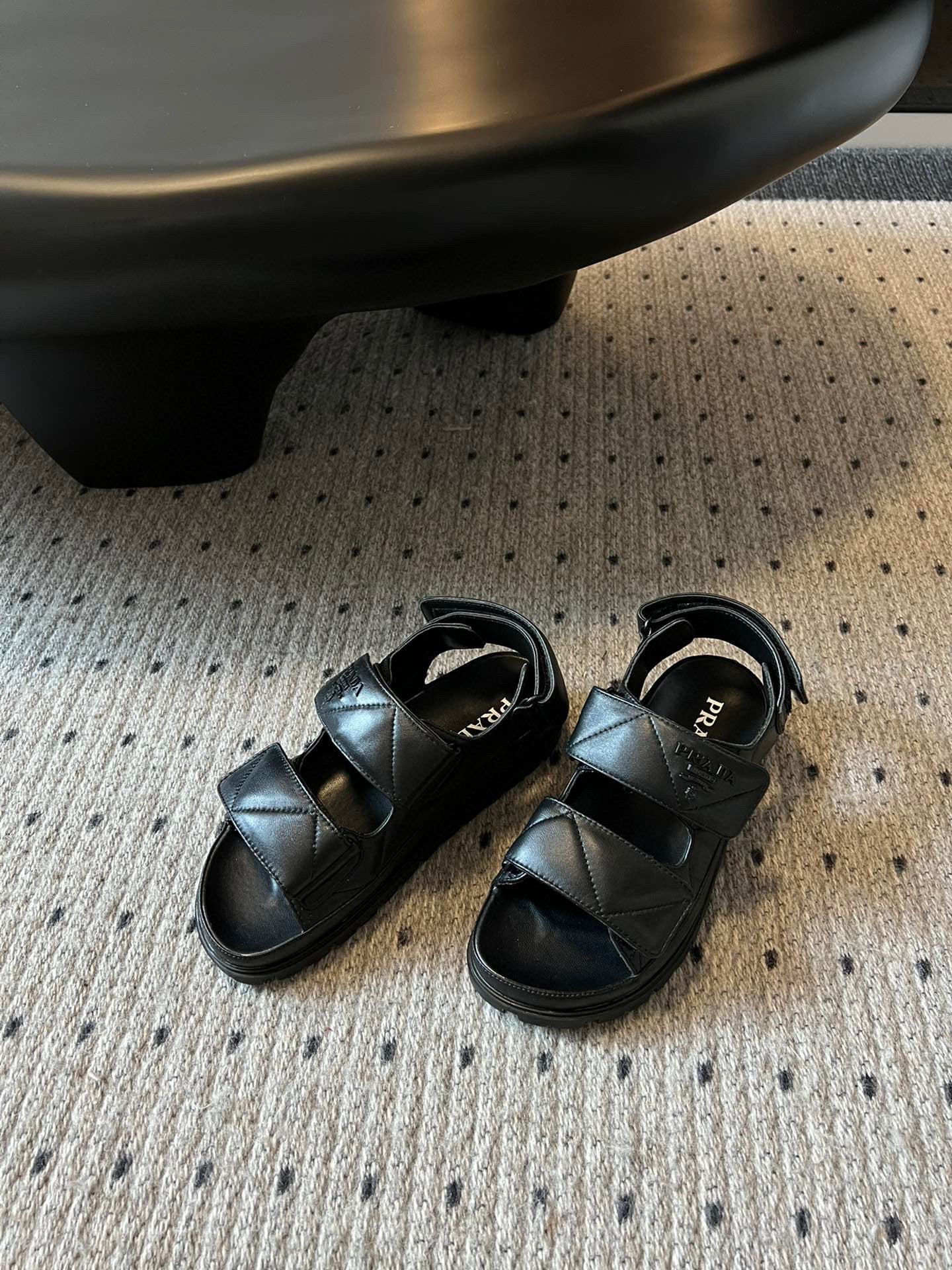 PD SANDALS