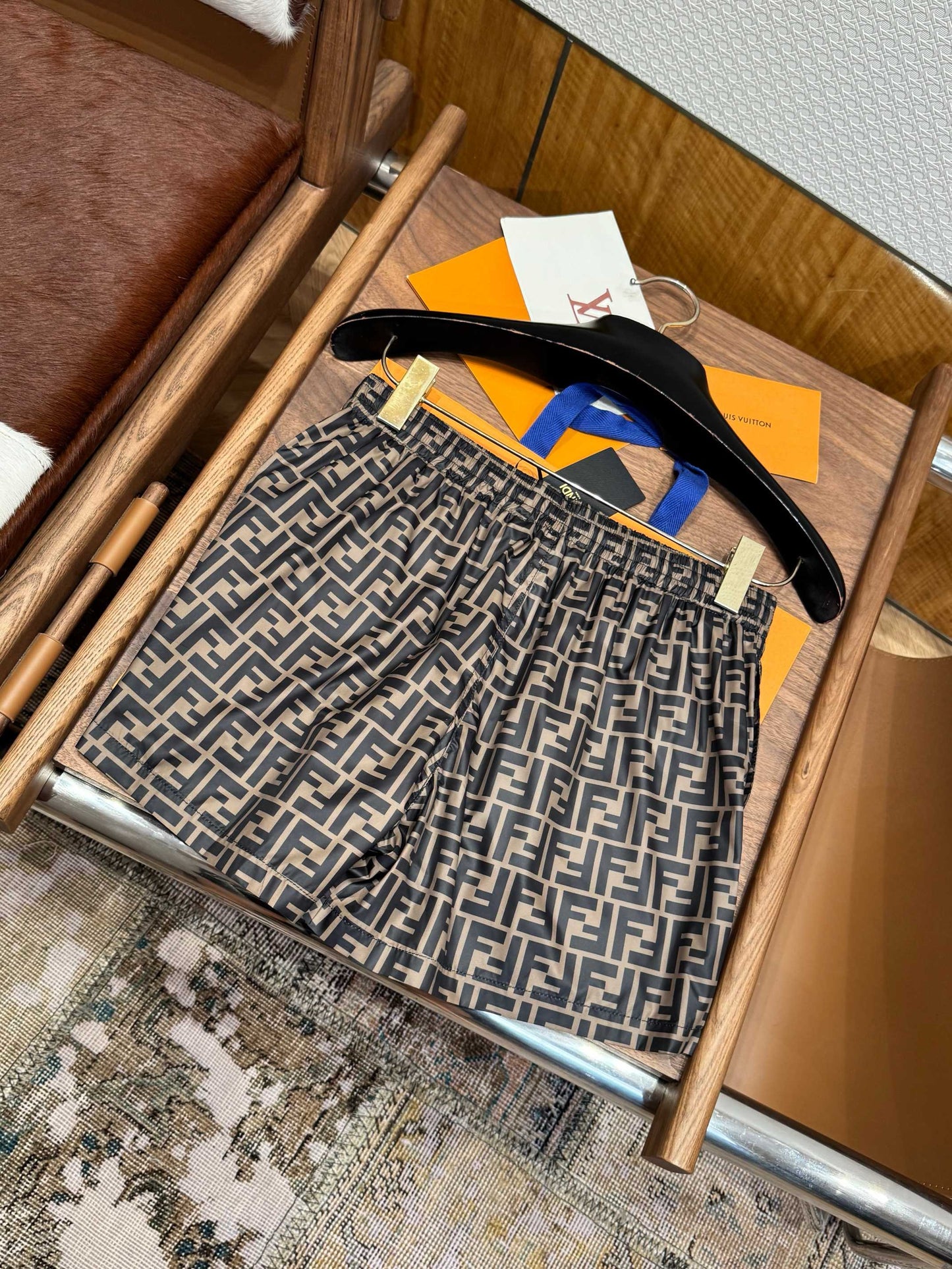 FEN SHORTS