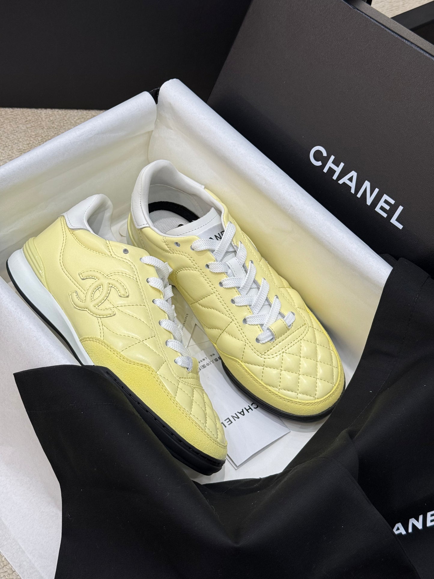 CC SNEAKER