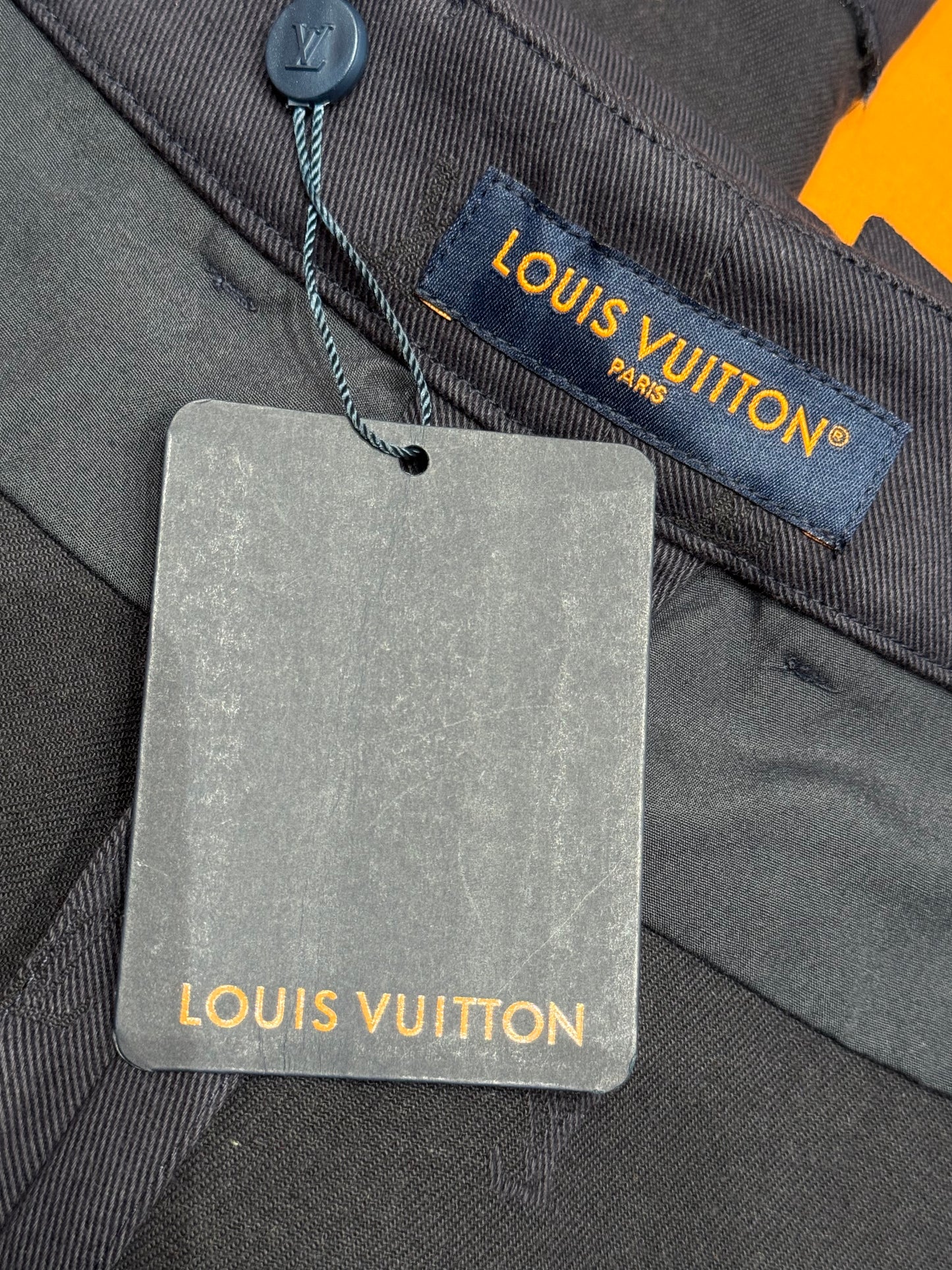 LOU SHORTS