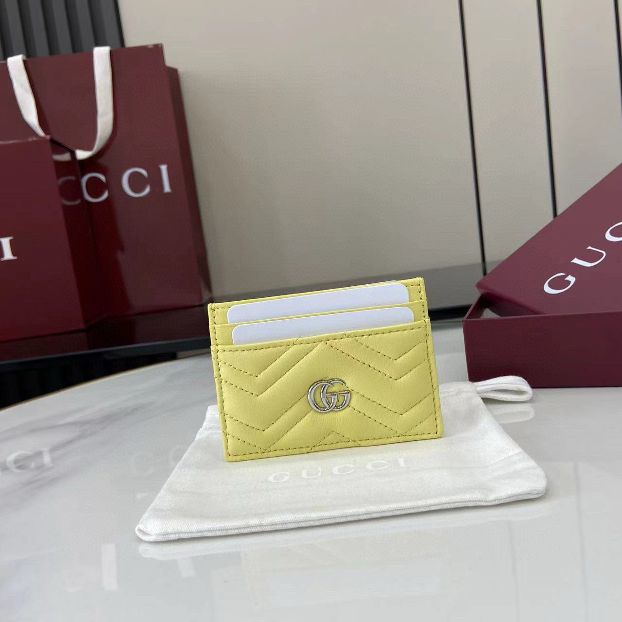 GG CARD HOLDER