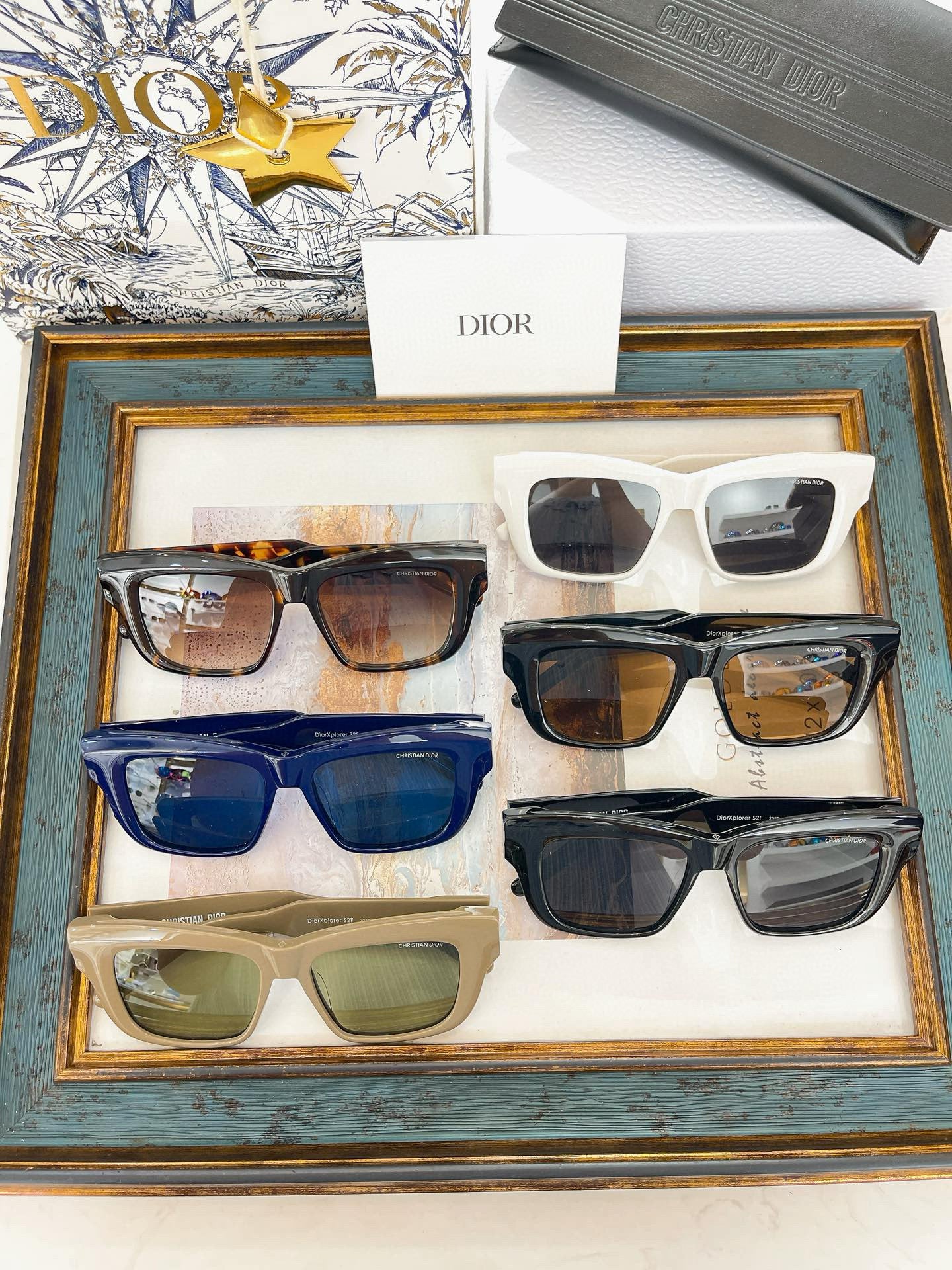 CD SUNGLASSES
