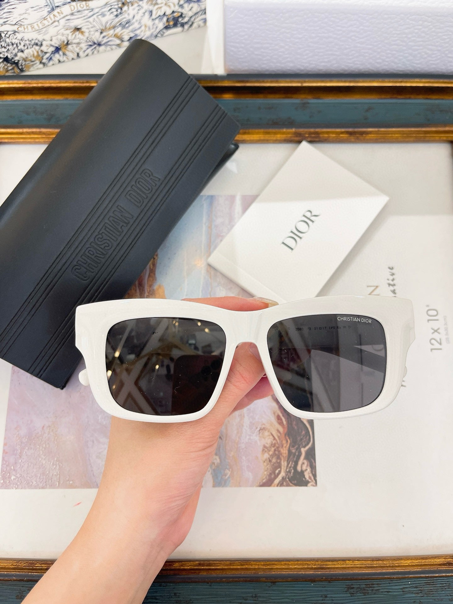 CD SUNGLASSES