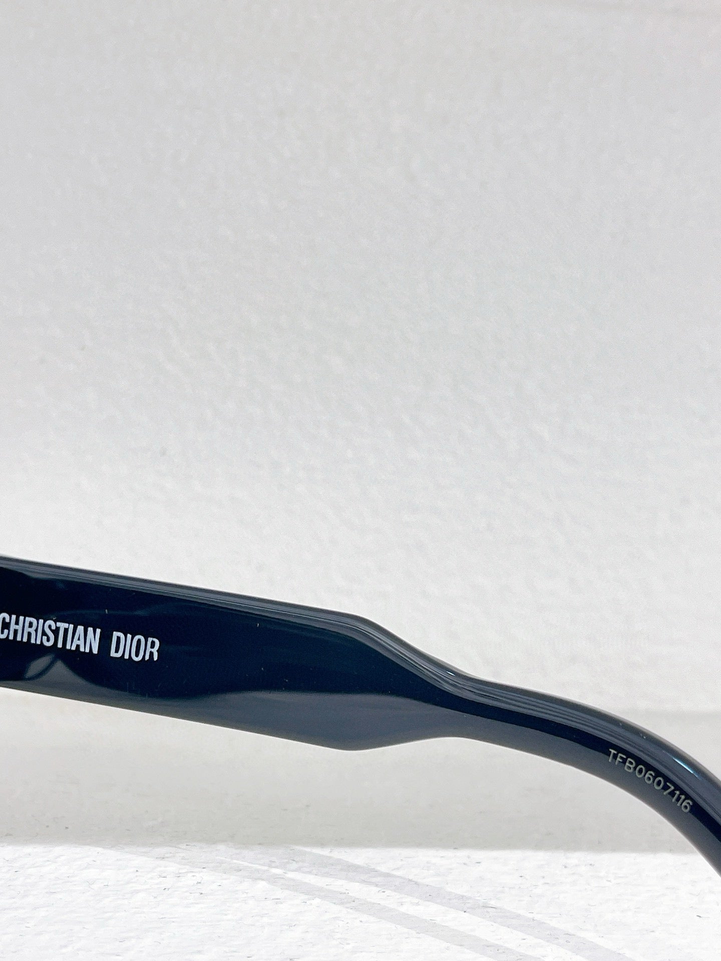 CD SUNGLASSES