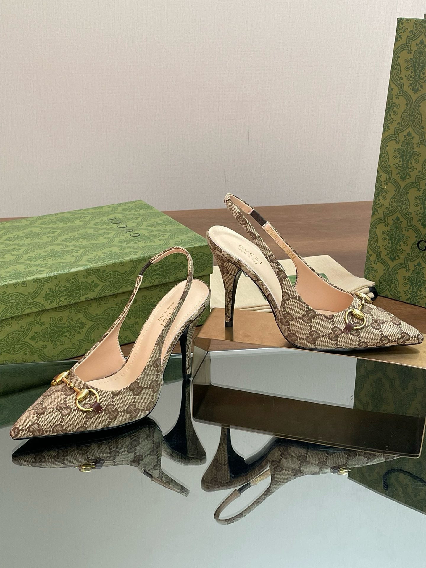 GG HEELS