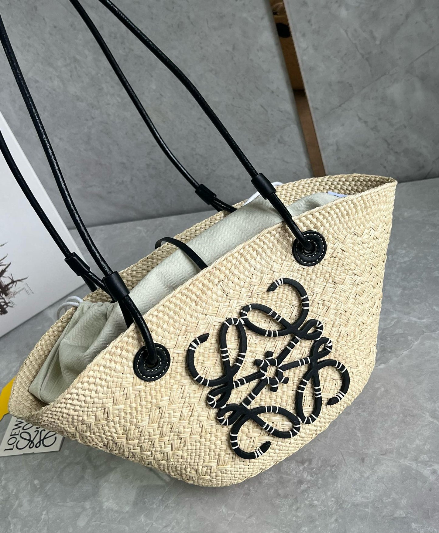 LOEW LARGE FLAMENCO CLUTCH