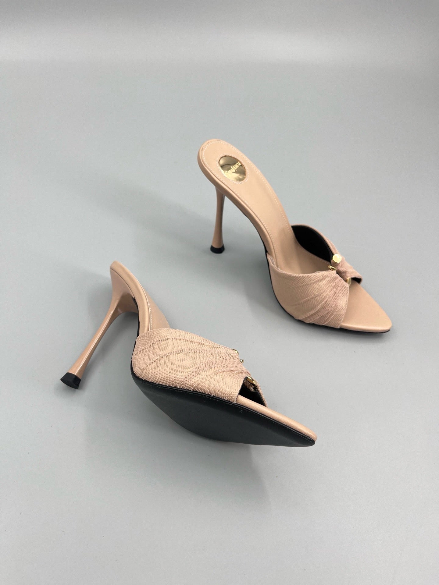 SL HEELS