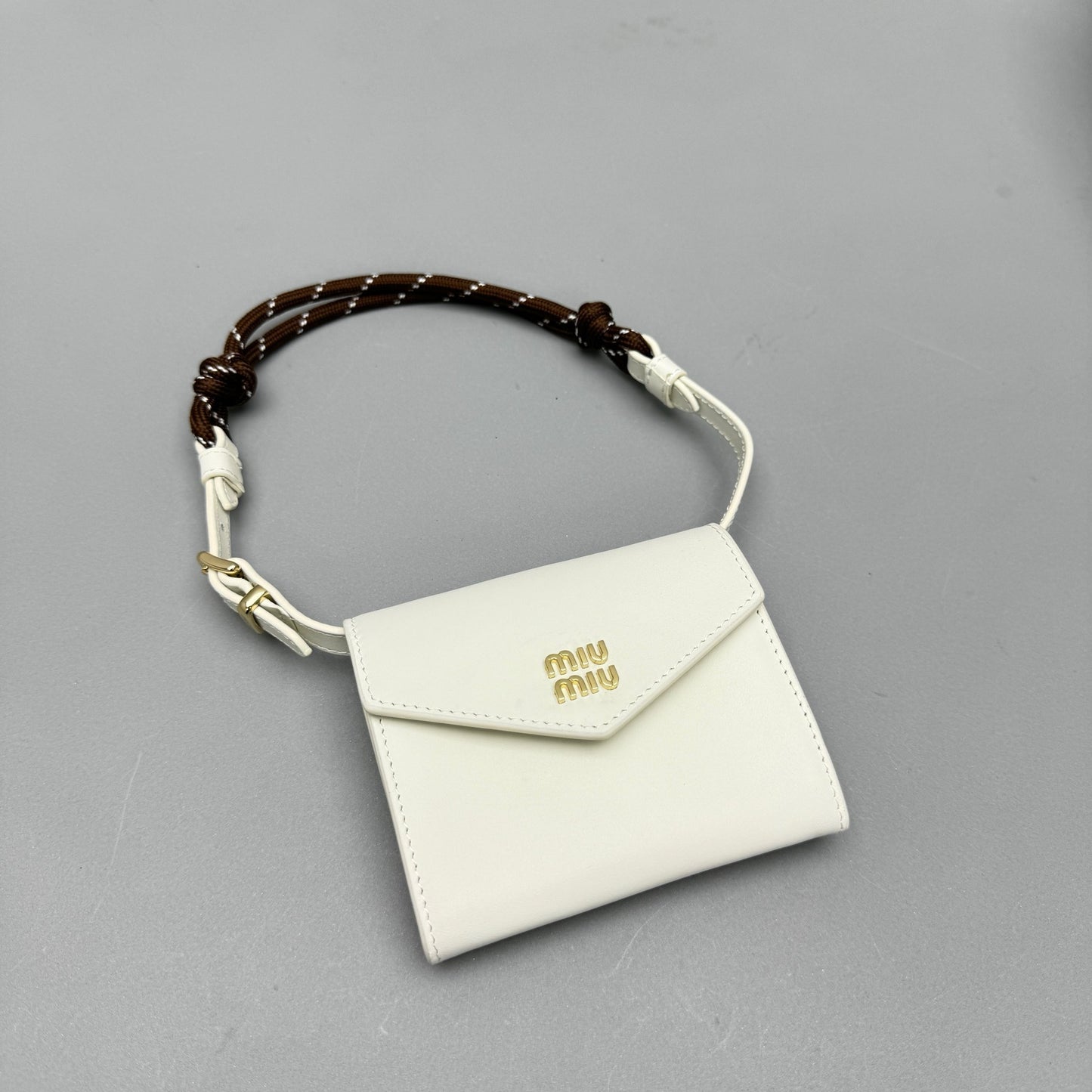 MIU M SHOULDER STRAP WALLET