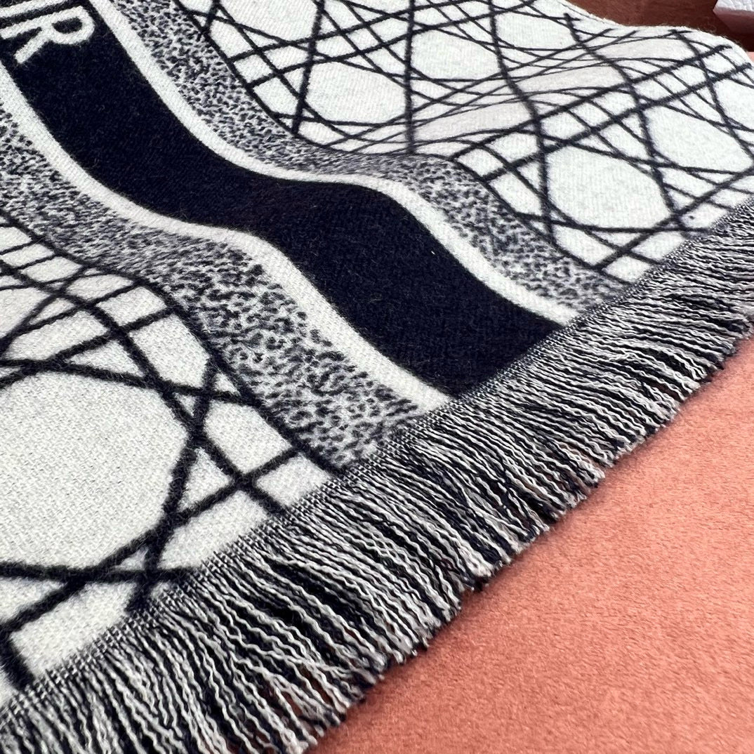CD SCARF