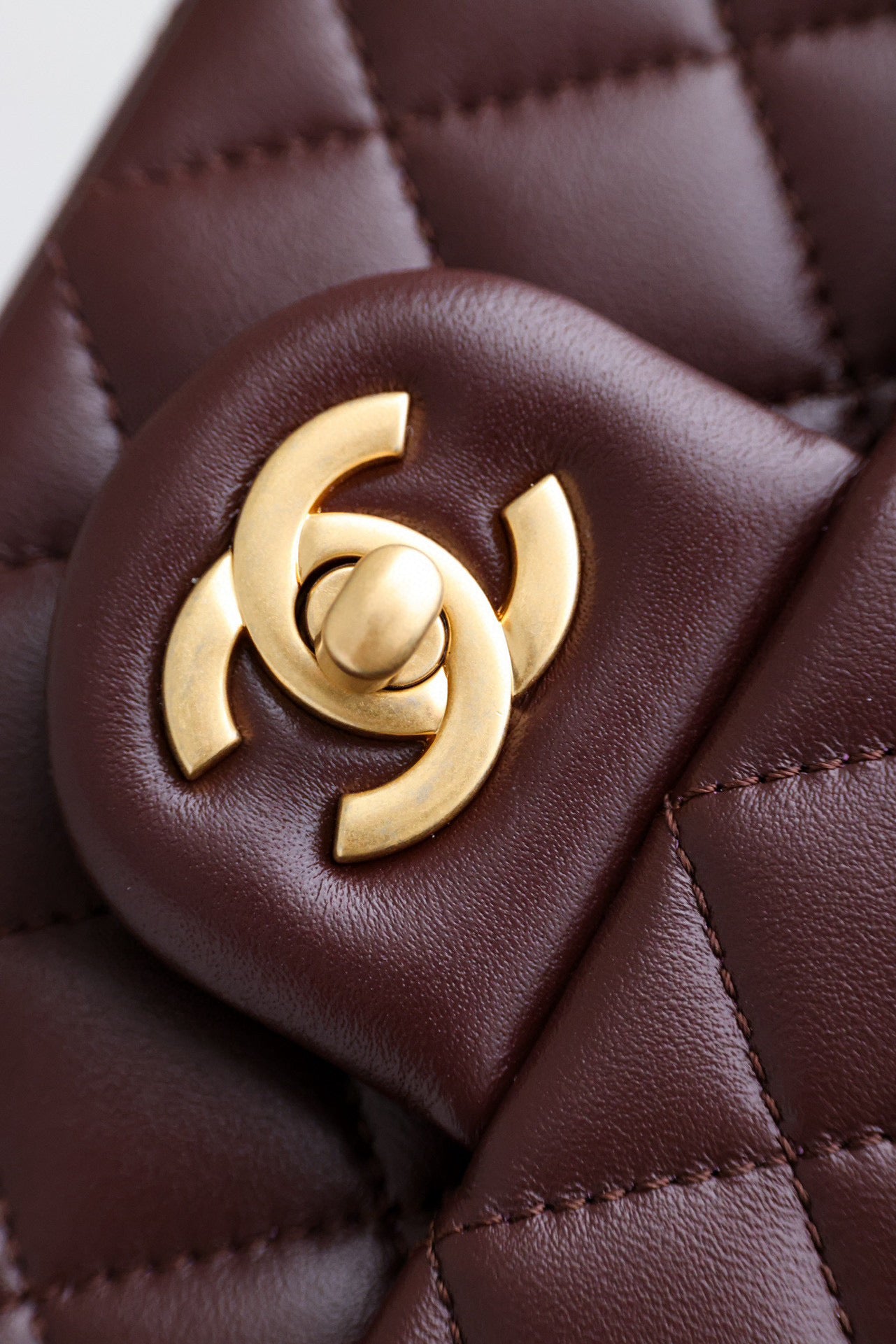 CC CLASSIC FLAP MINI BAG