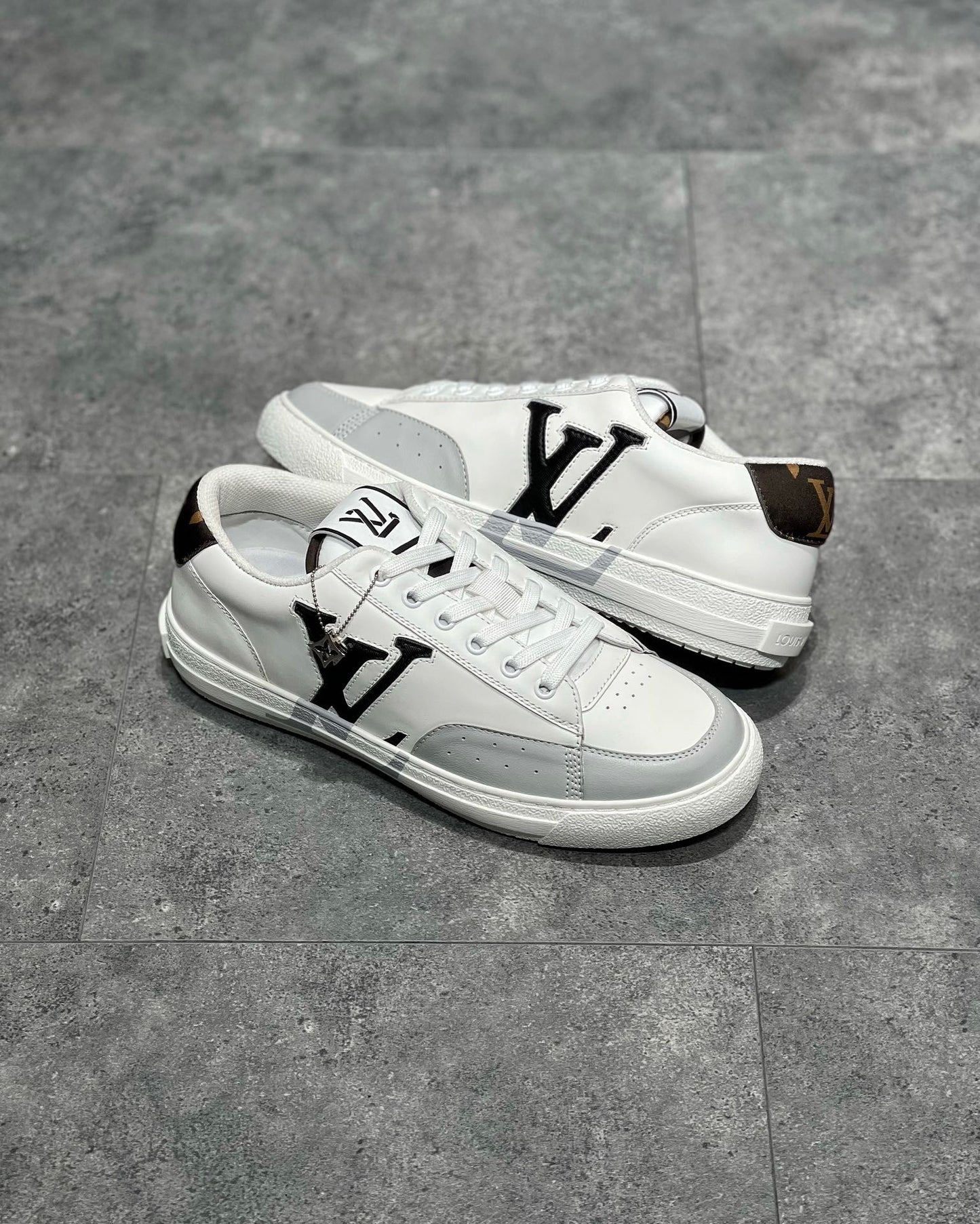 LOU TRAINERS