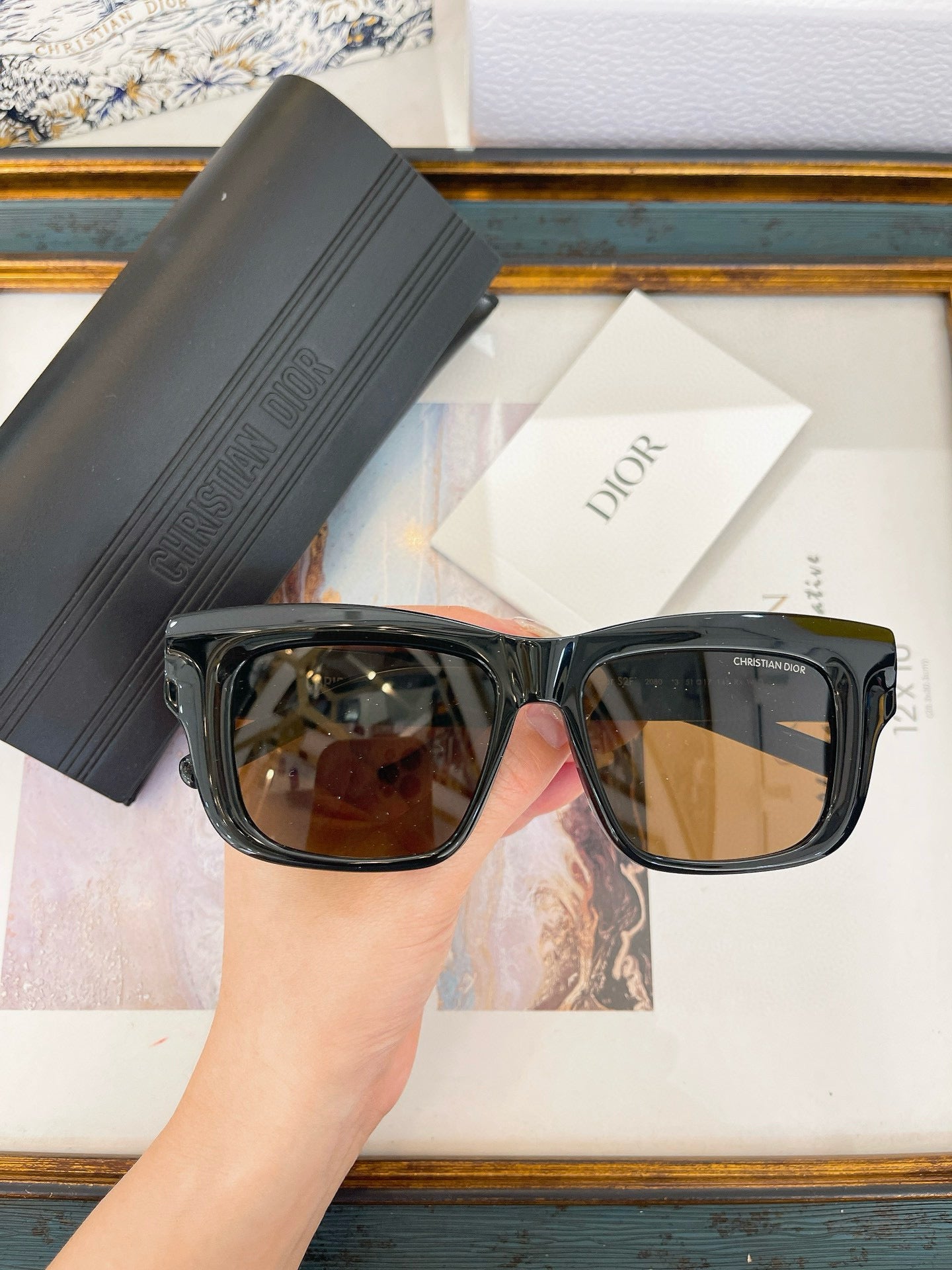 CD SUNGLASSES