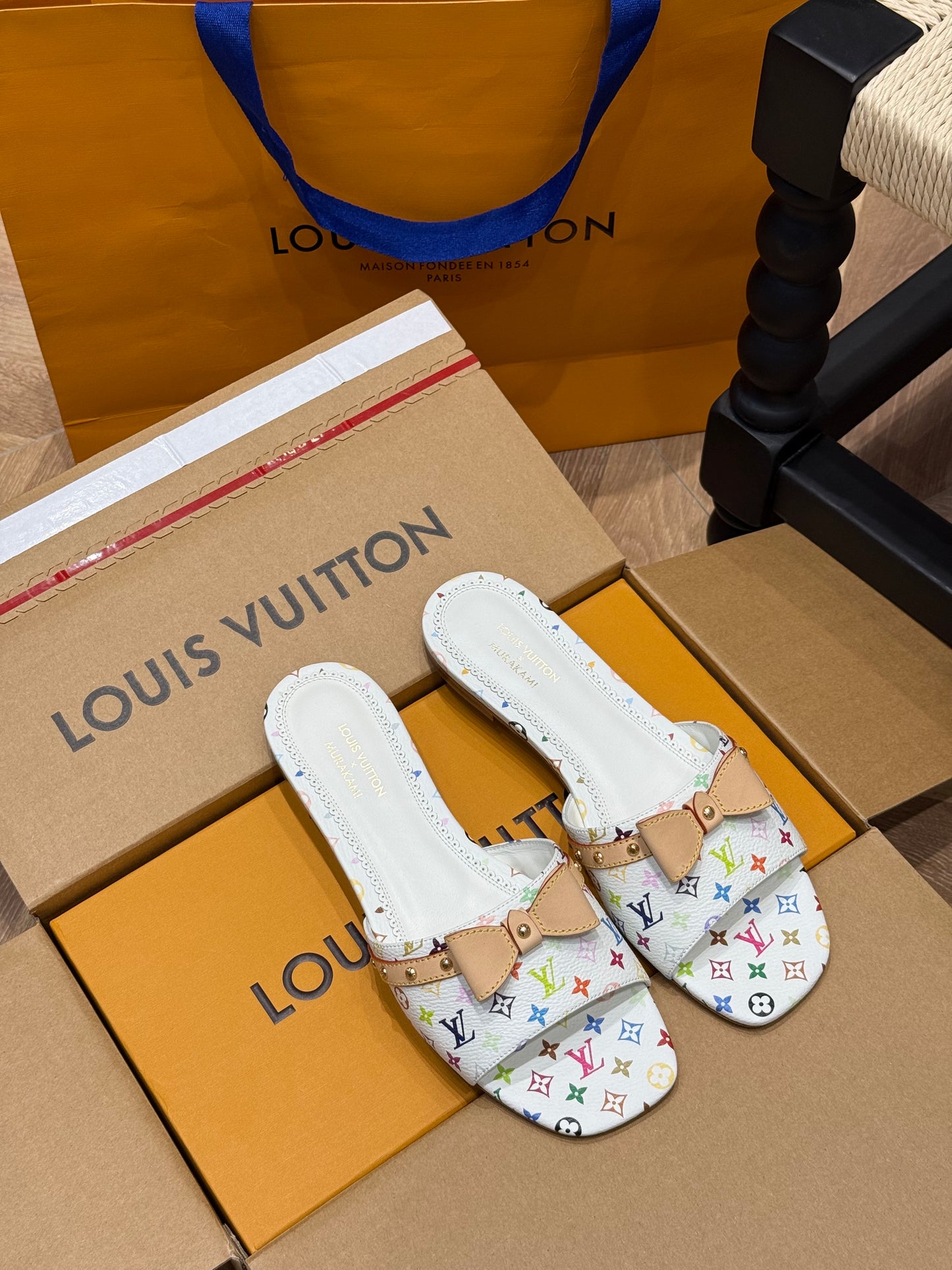 LOU MULES