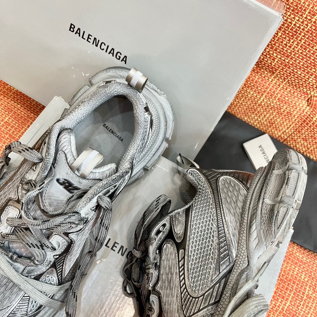 BAL 3XL TRAINERS