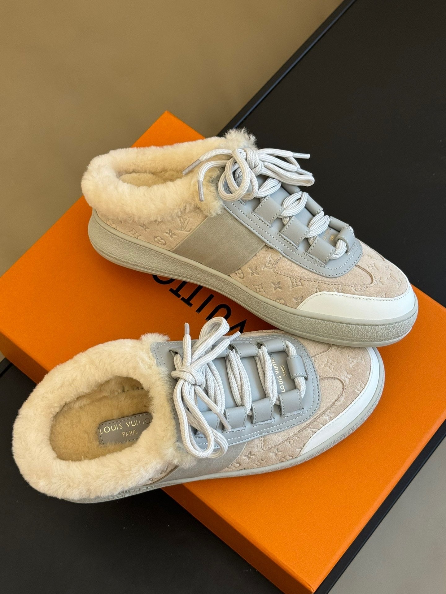LOU OPEN BACK SNEAKERS