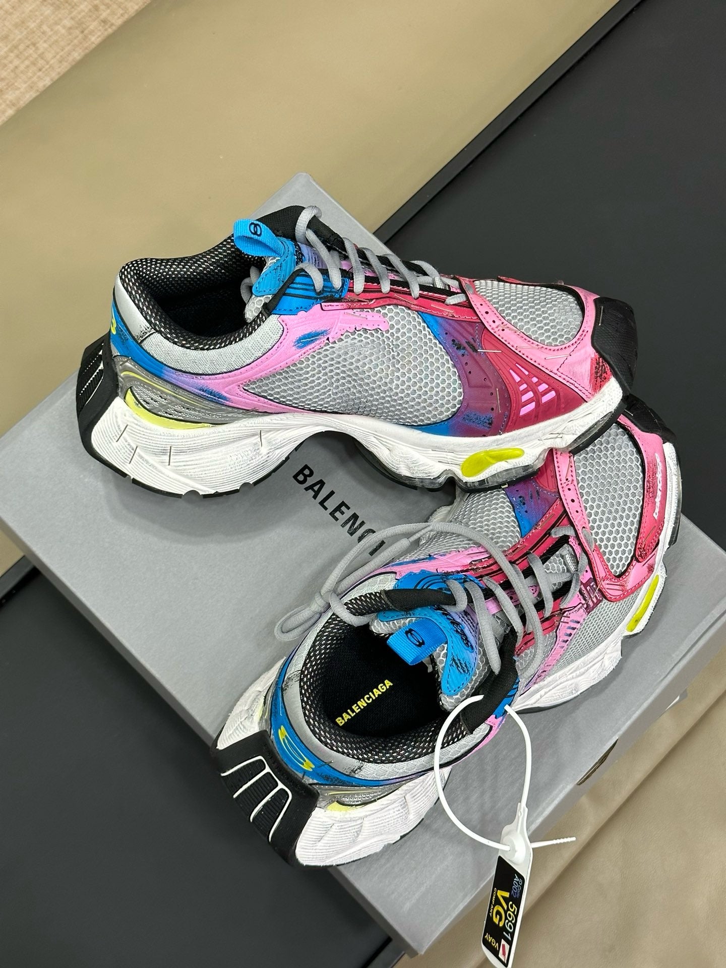 BAL STAPLER TRAINERS