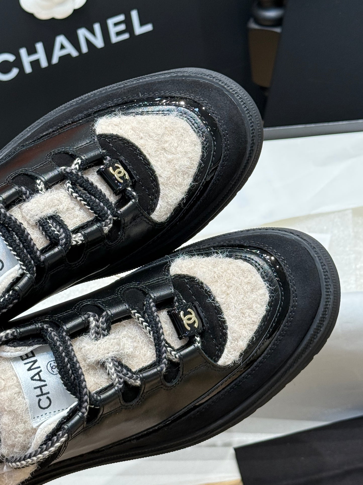 CC SNEAKER
