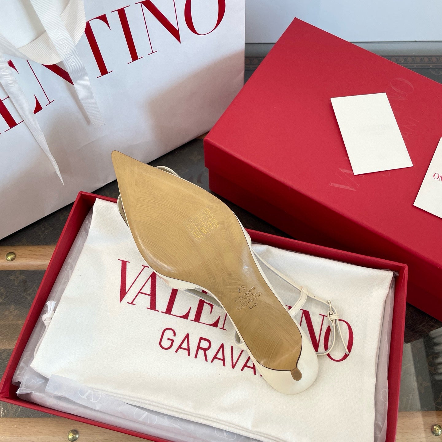 VAL HEELS