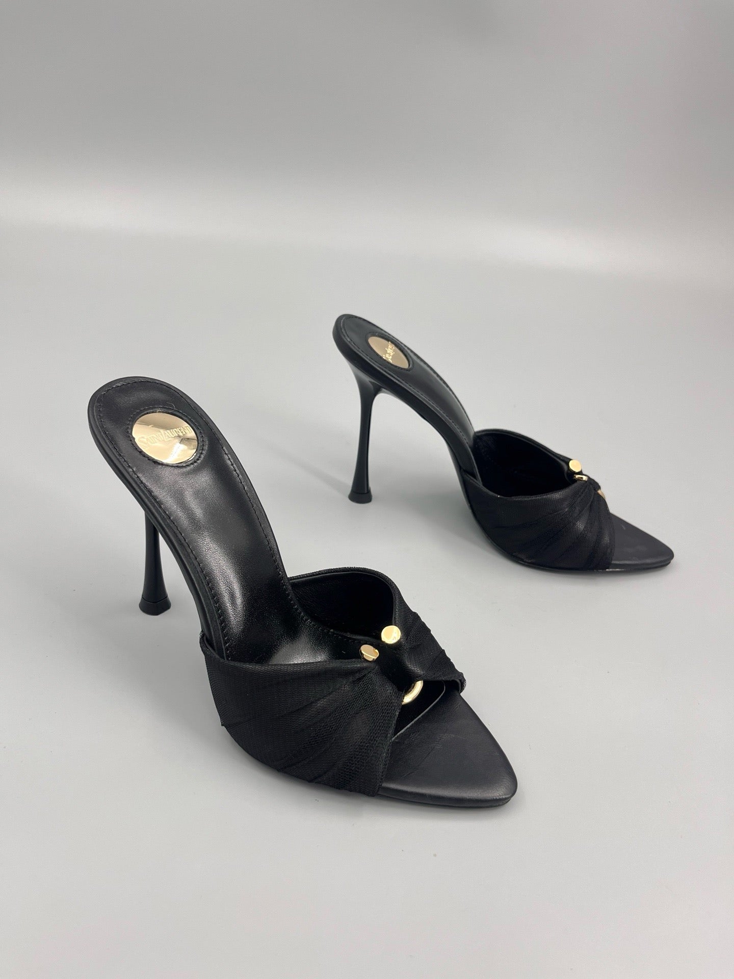 SL HEELS