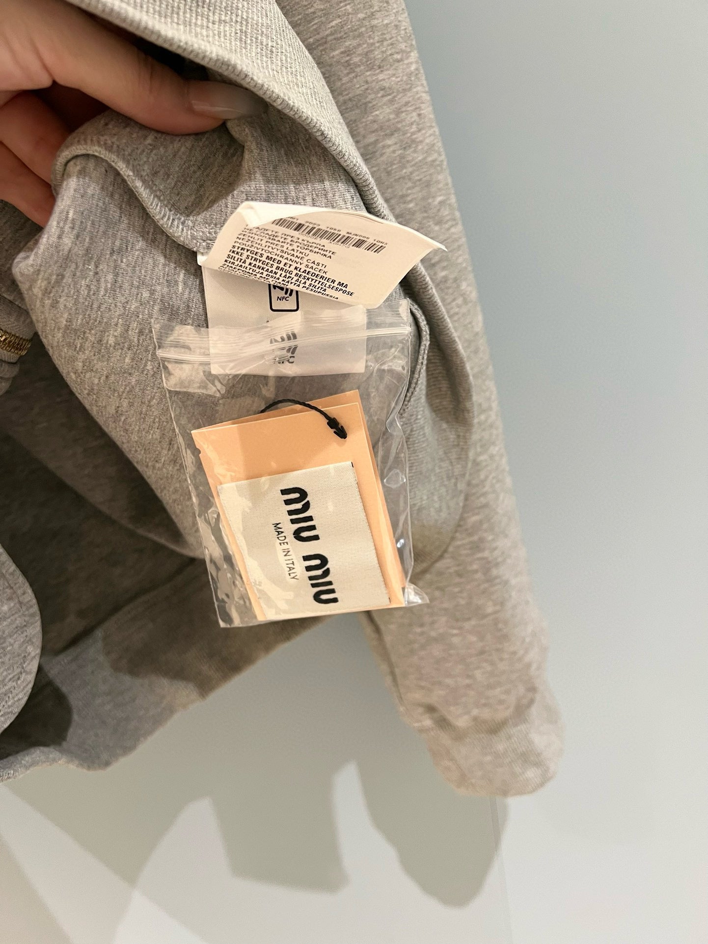 MIU M ZIP HOODIE
