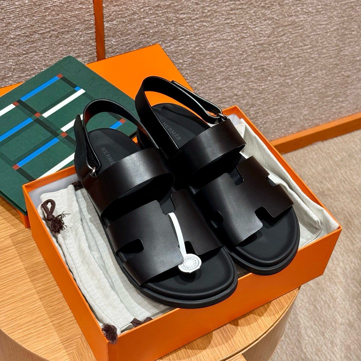 HERM GENIUS SANDALS