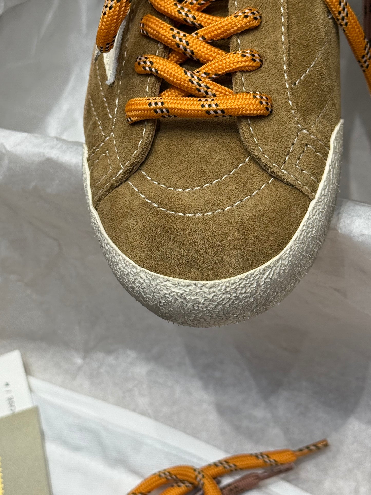GOLDEN G TRAINERS