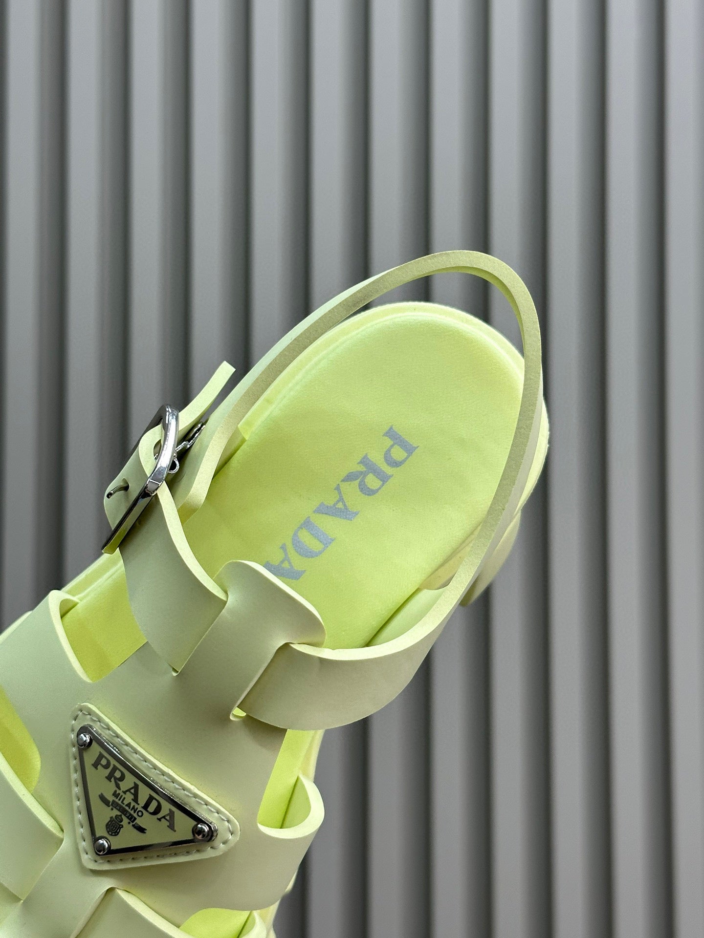 PD SANDALS