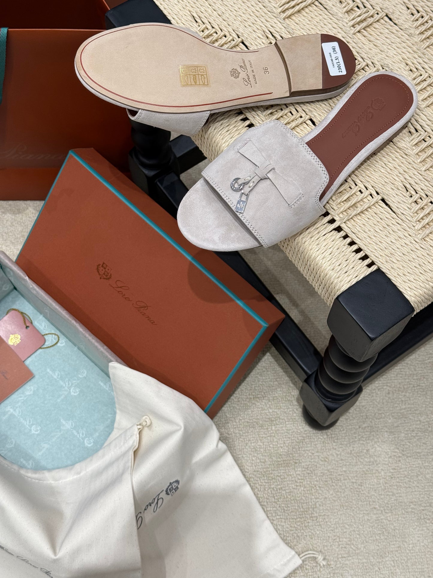 LORO P SUMMER CHARM SLIPPER