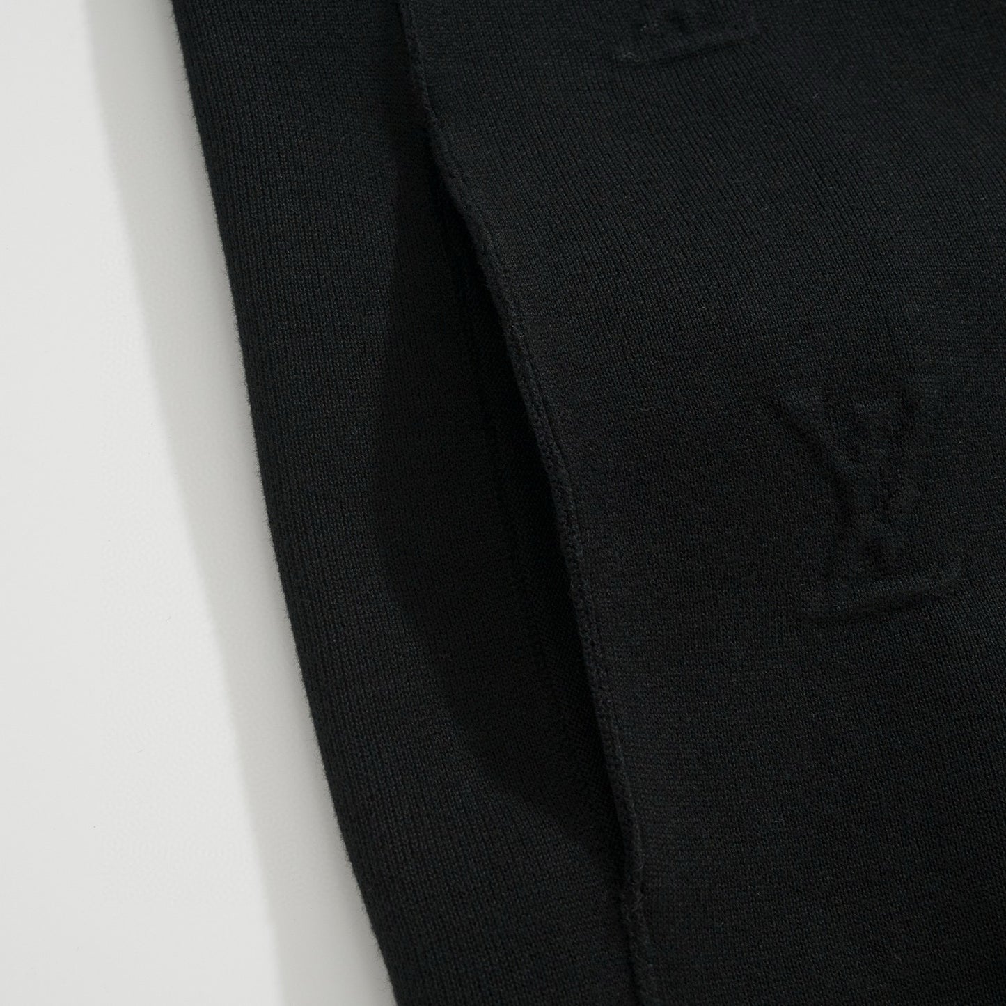 LOU ZIP CARDIGAN